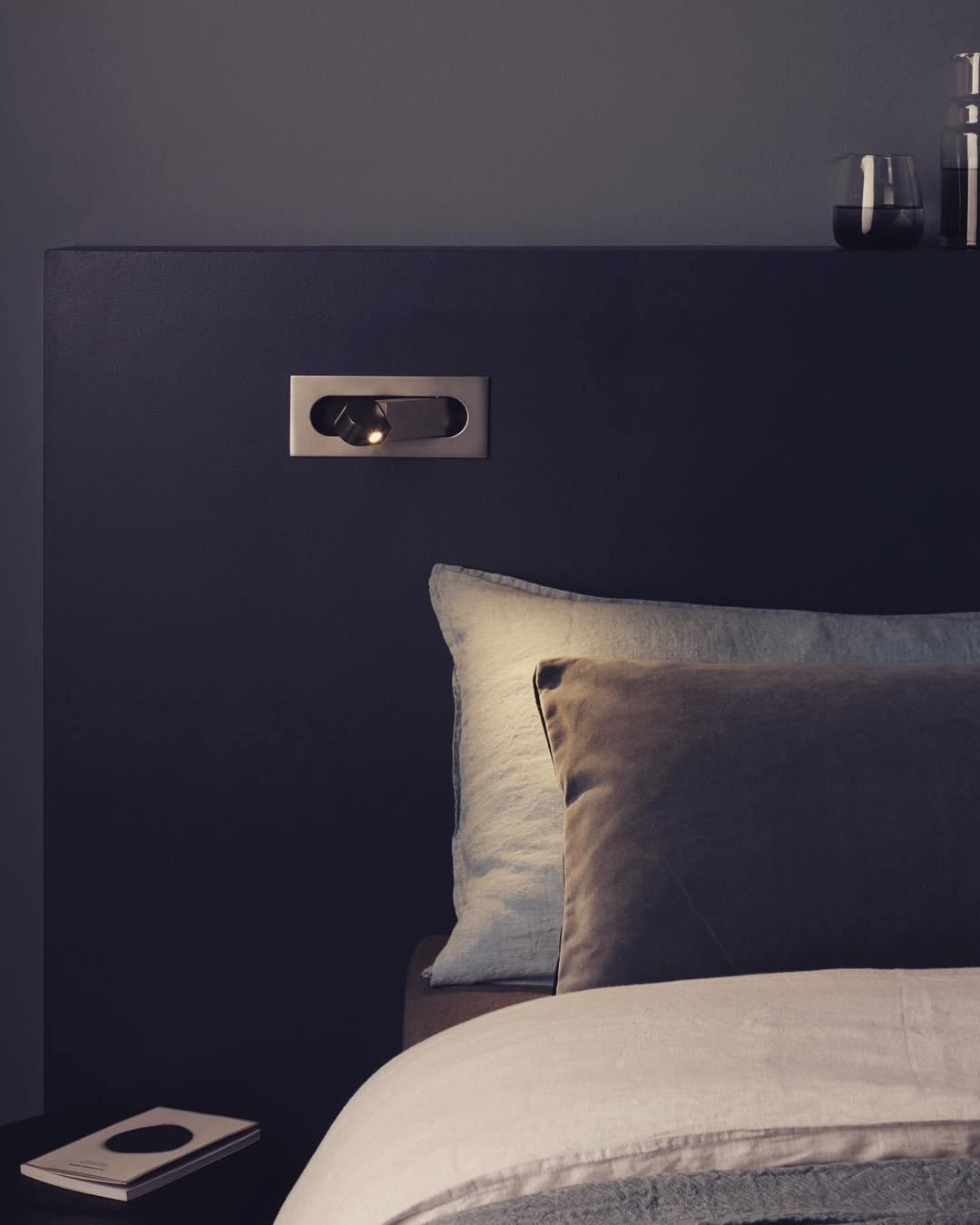 LED wall light with hidden switch – press to turn on, press to turn off – adjustable head for reading light beside the bed | Sansoti