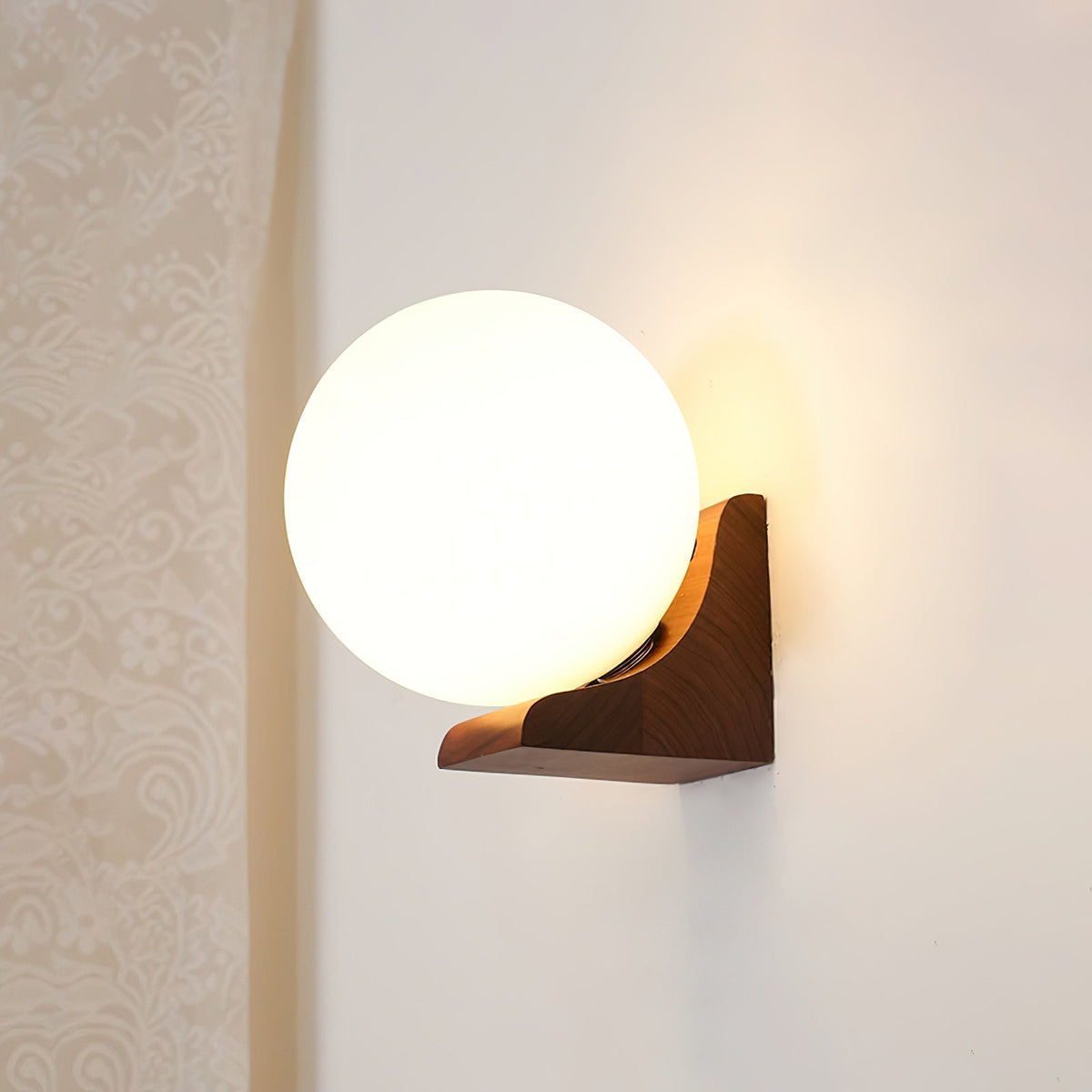 Wall Lamp with Glass Globe and Wooden Bracket – Walnut or Ash Wood – Modern Country Style | Sansoti
