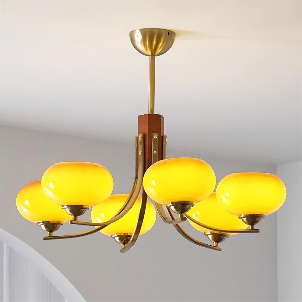 Lustre en verre avec 6 globes ambrés, douilles en laiton, suspension pour salle à manger et salon, éclairage d’ambiance | Sansoti