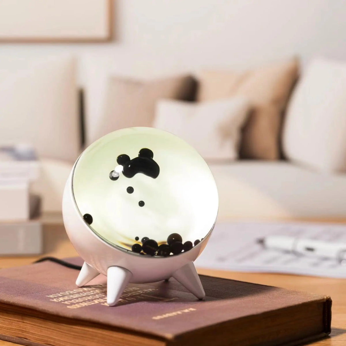 Ferrofluid Display Bluetooth Speaker ABS Glass 10.6 cm Music Visualizer Magnetic Fluid Desk Decoration Gift Tech Art Object | Sansoti