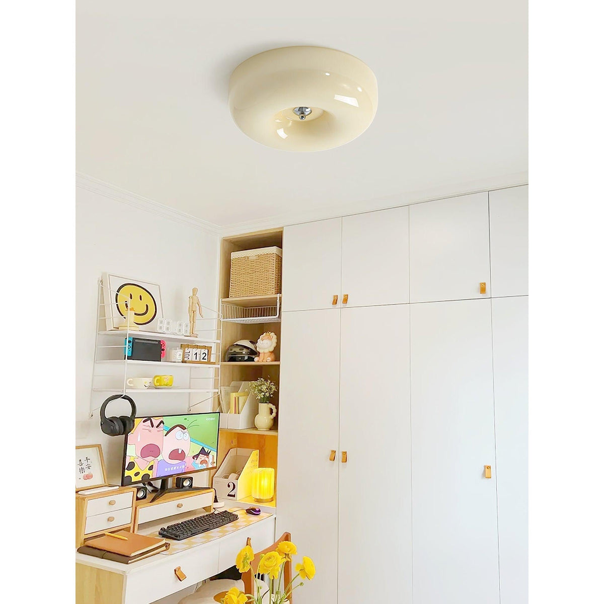 Glas-Deckenleuchte mit integrierter LED-Beleuchtung für moderne Wohn-, Schlaf- und Flurbereiche | Sansoti