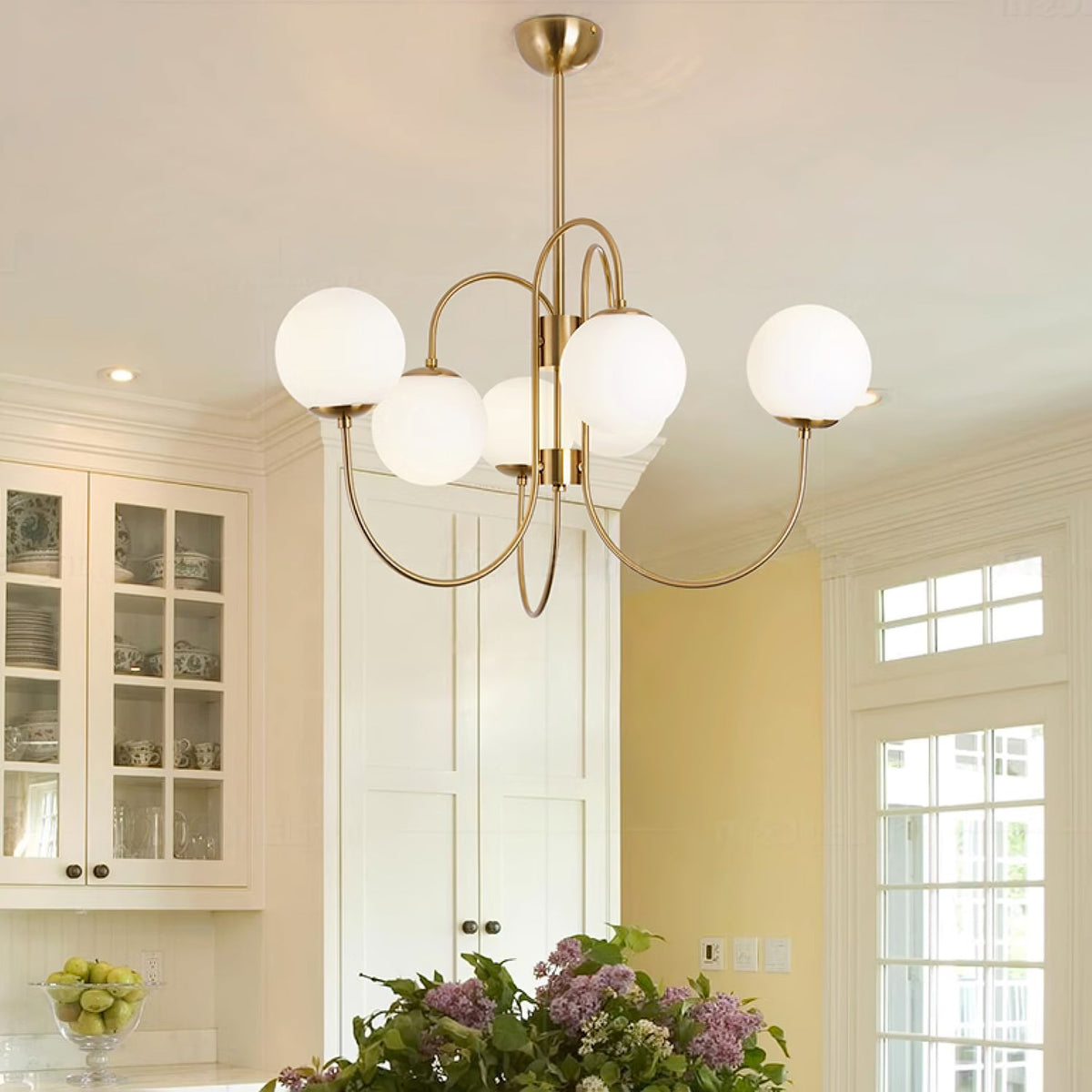 Lustre Col de Cygne Ø76 cm – Suspension 8 Lumières avec Boules en Verre Or/Noir | Sansoti