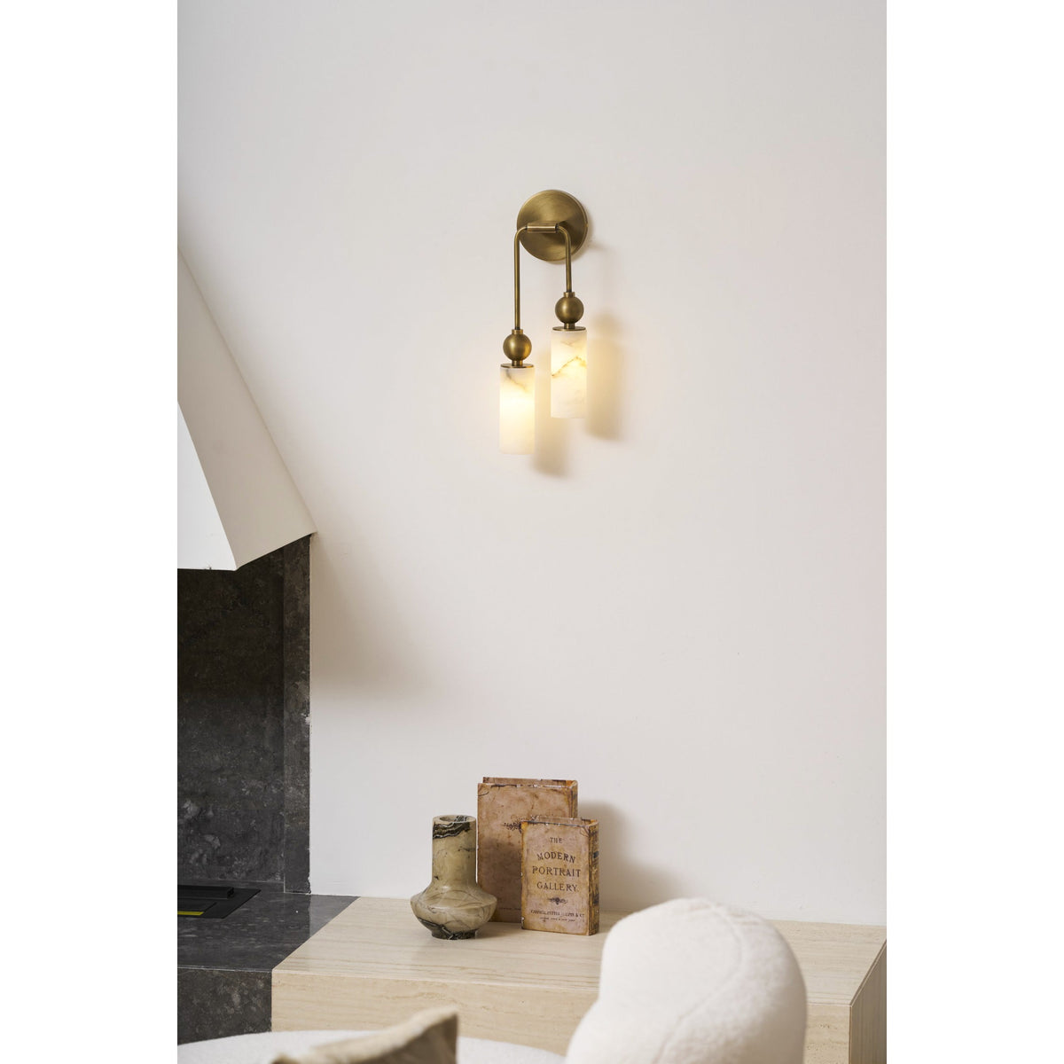 Vintage-Wandlampe mit Vogel in Messing und Alabaster – Design-Wandlampe für Schlafzimmer, Flur und Wohnzimmer mit E14-Fassung | Sansoti