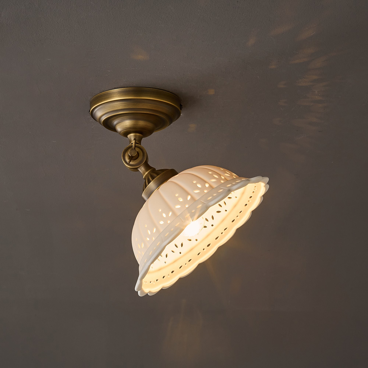 Haylea Ceiling Lamp Ceramic & Brass – Classic Entrance Dining Room Lighting ø 22 cm | Sansoti