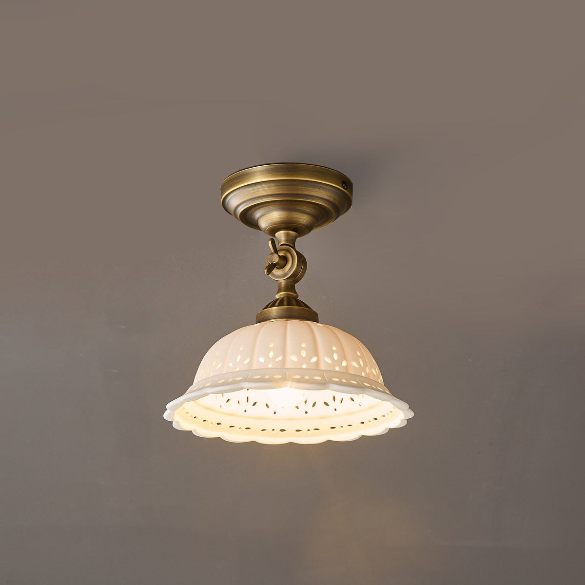 Haylea Ceiling Lamp Ceramic & Brass – Classic Entrance Dining Room Lighting ø 22 cm | Sansoti