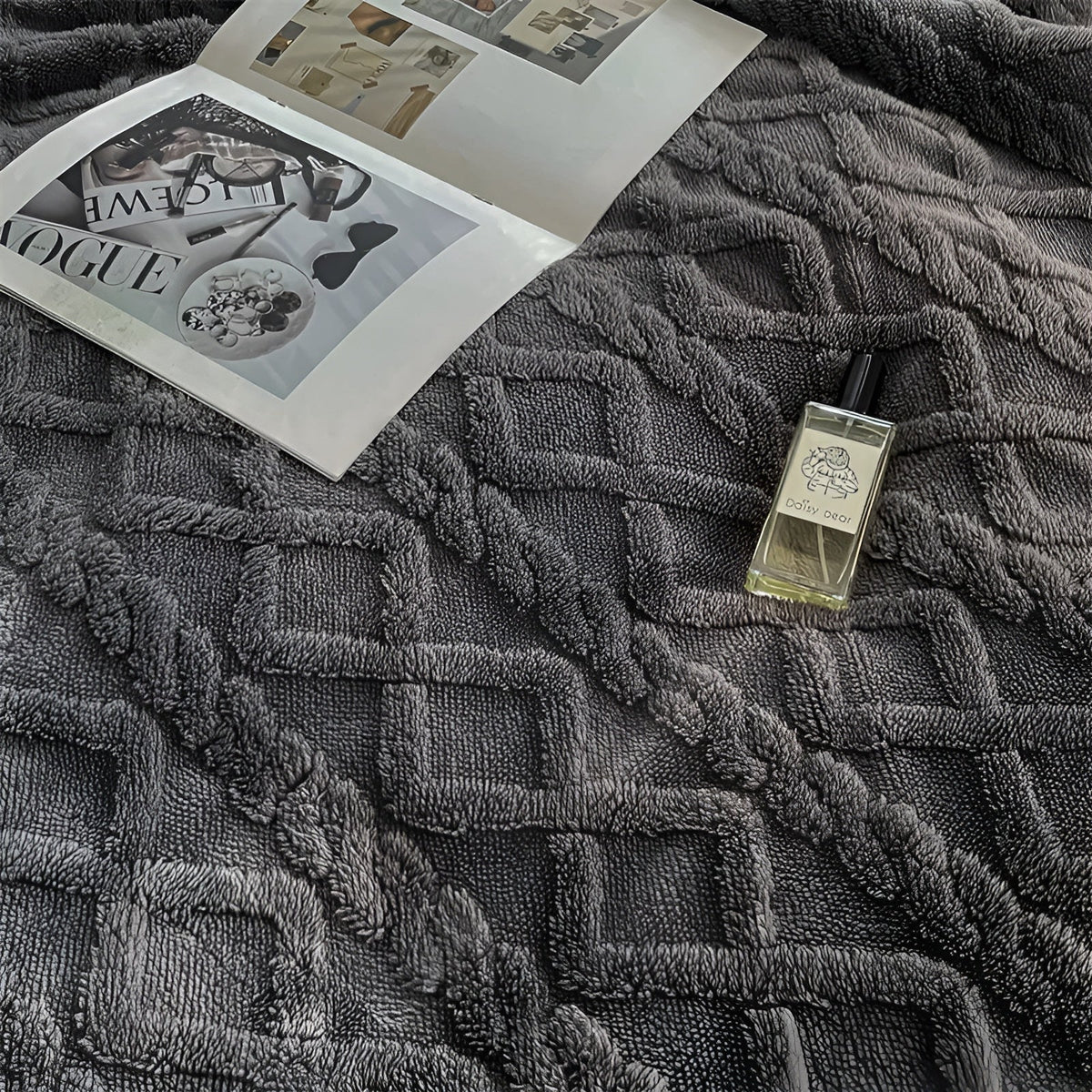 Fleece Blanket Double-Sided Polyester Gray White Sofa Bed Warm Blanket 100x150 150x200 200x230 cm Soft Plaid Winter Blanket Sherpa Blanket | Sansoti