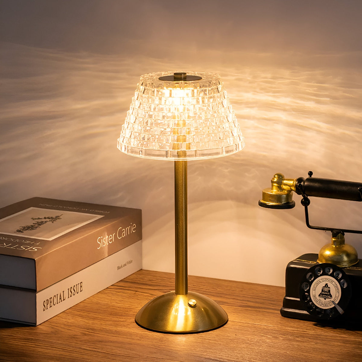Wireless Vintage Table Lamp with Glass – Rechargeable Ambient Lighting for Living & Bedroom | Sansoti