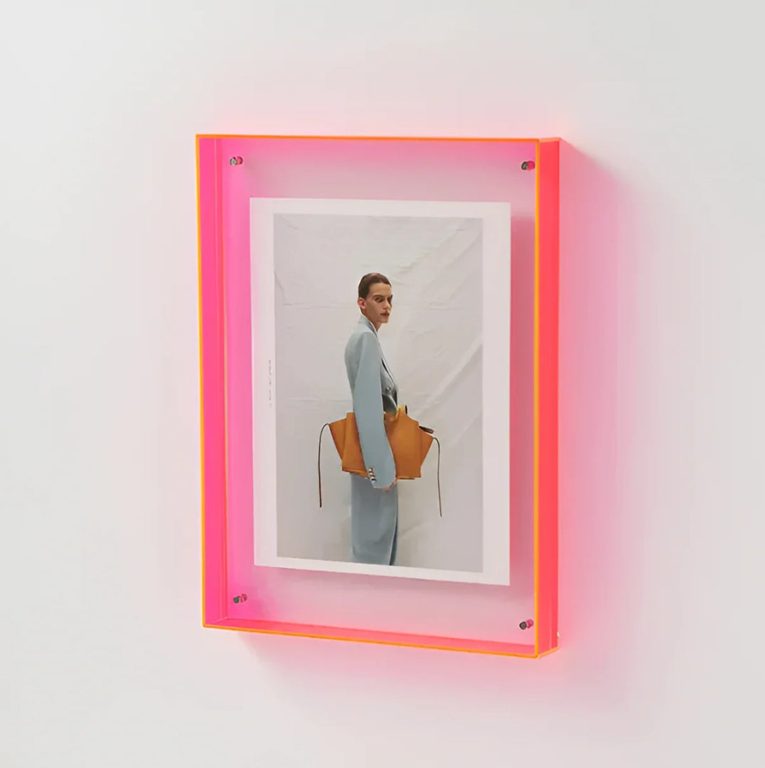 Floating Photo Frame Acrylic Transparent Desk Wall Vertical Horizontal Modern Design Decorative 11-30cm | Sansoti