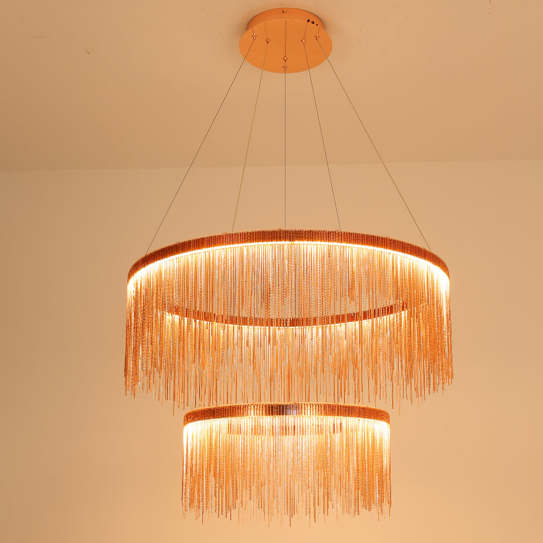 Pendelleuchte Kette mit LED-Tassel-Design aus Metall in Gold, Silber oder Roségold für Esszimmer, Wohnzimmer oder Schlafzimmer | Sansoti