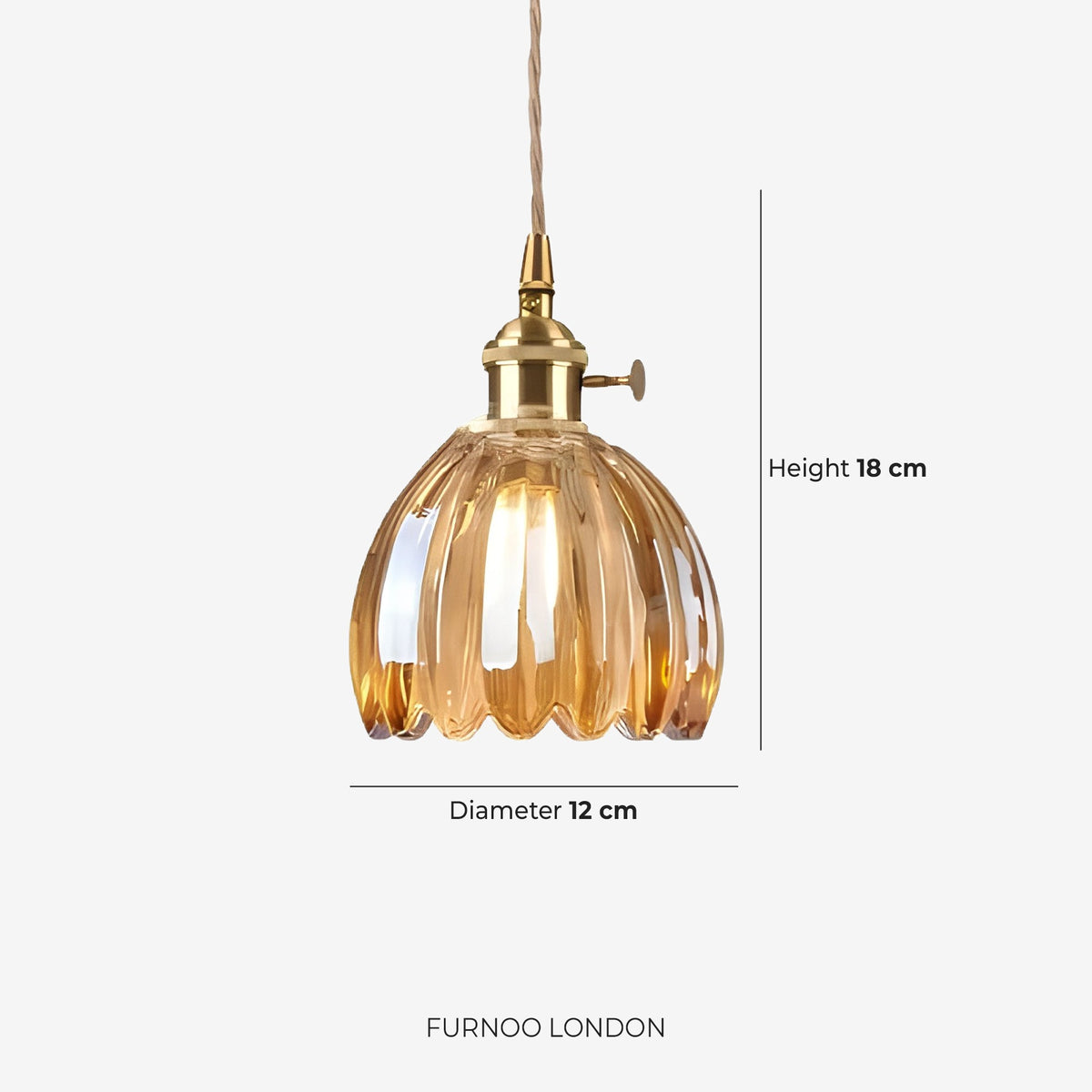 MAREN Hanglamp – Japanse Bloemvormige Glazen Lamp met Zacht Diffuus Licht – Verkrijgbaar in Groen, Transparant, Amber en Rookgrijs – Ø12cm x H18cm | Sansoti