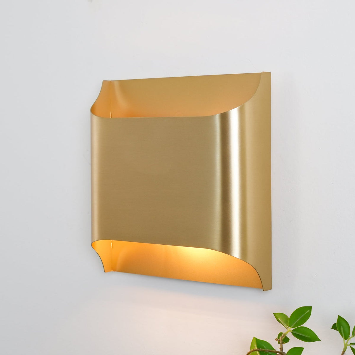 Wandlamp Messing G9 Fitting Scandinavisch Design Zwart of Goudkleur voor Hal Woonkamer Slaapkamer Stijlvol | Sansoti