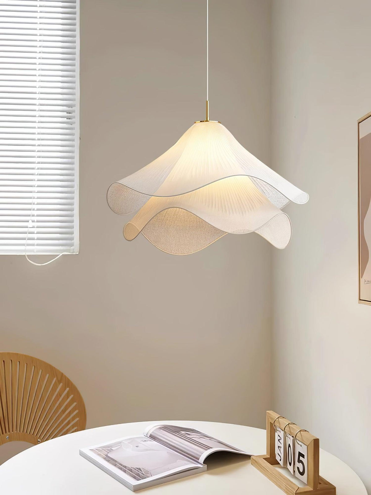 Layered pleated shade pendant lamp — Petal-like light gold fitting E26/E27 sloped-ceiling mounting | Sansoti