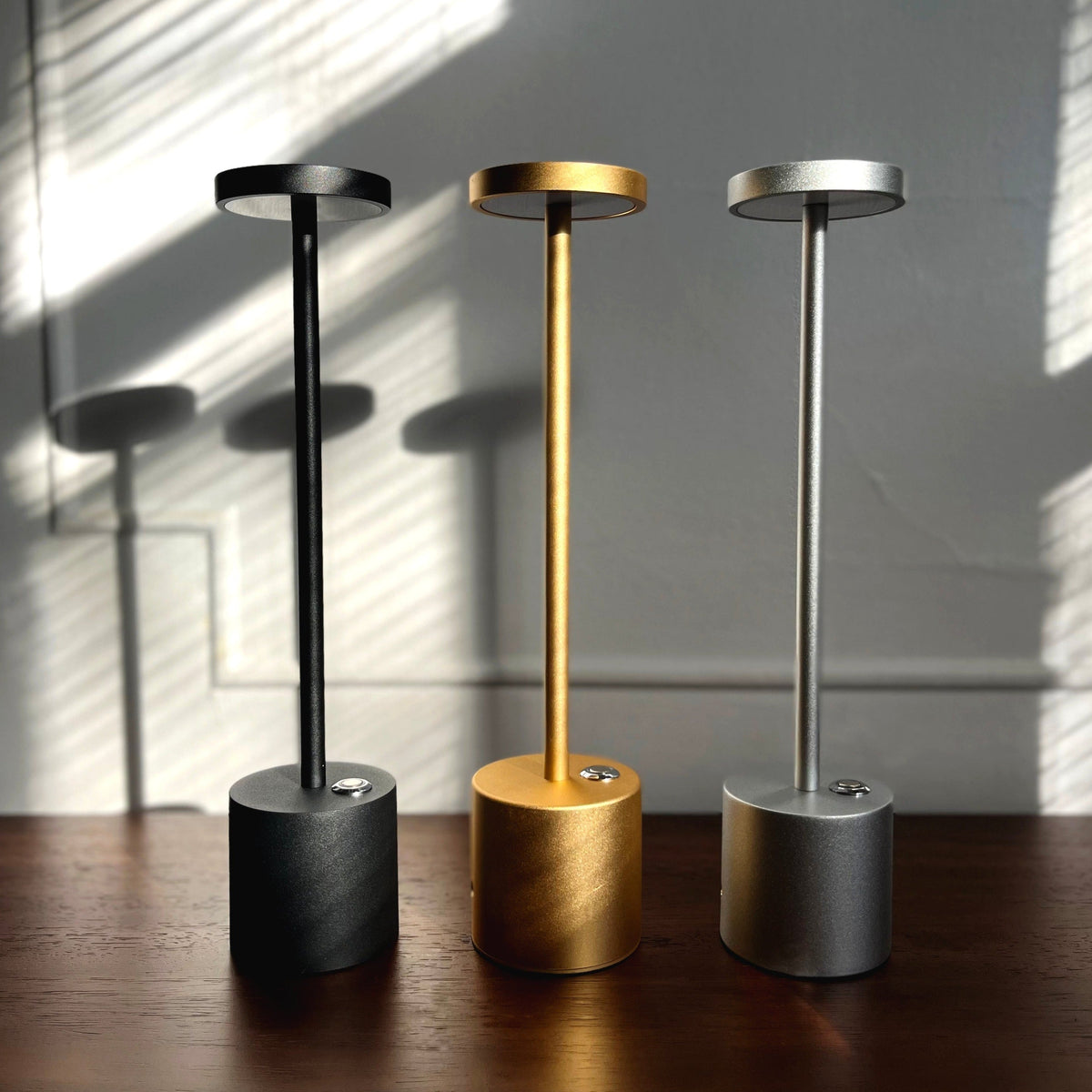 Lampe de Table Sans Fil Rechargeable LED Aluminium Dimmable IP54 Extérieur Intérieur Terrasse | Sansoti