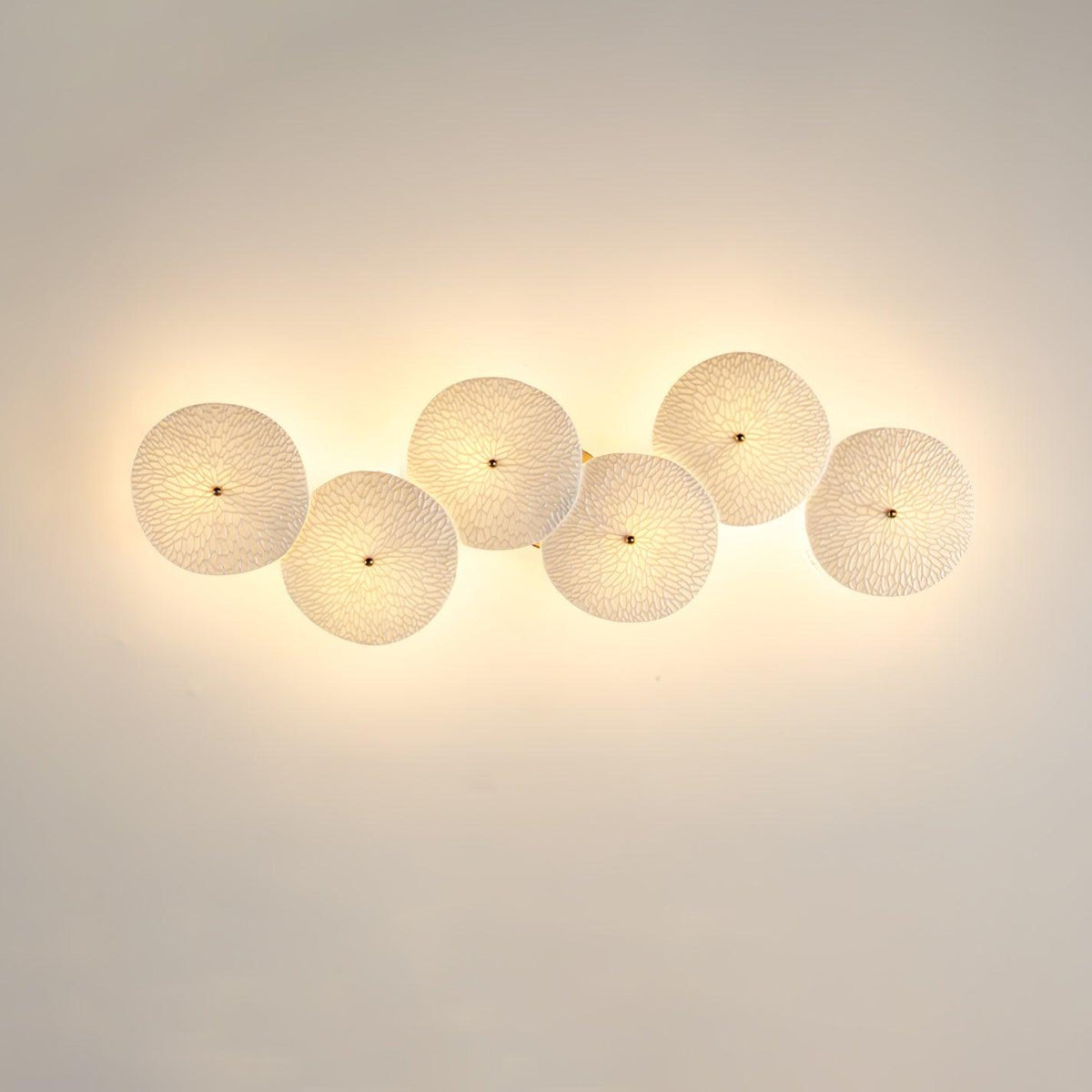 Ceramic Lotus Flower Wall Light with Gold Frame – Cascading Light Effect for Stylish Illumination | Sansoti