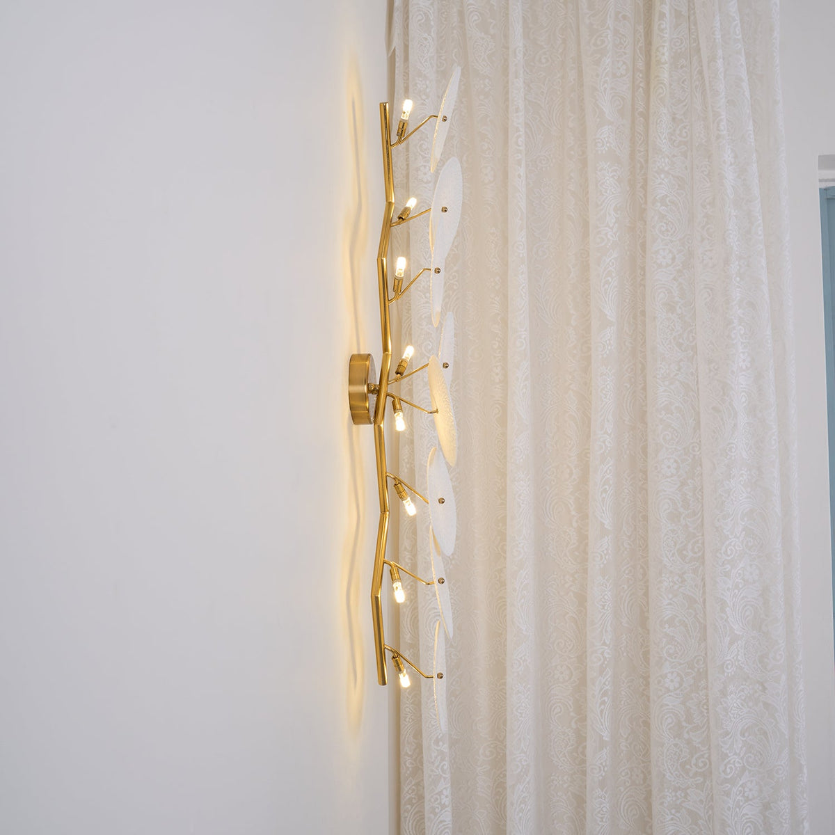 Ceramic Lotus Flower Wall Light with Gold Frame – Cascading Light Effect for Stylish Illumination | Sansoti