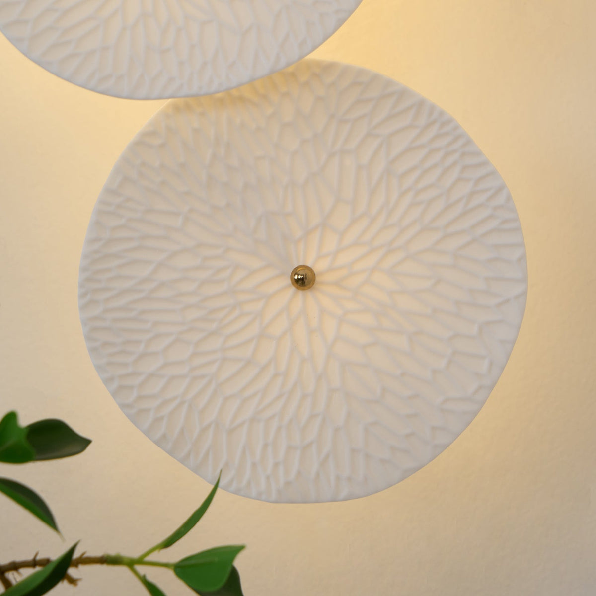 Ceramic Lotus Flower Wall Light with Gold Frame – Cascading Light Effect for Stylish Illumination | Sansoti