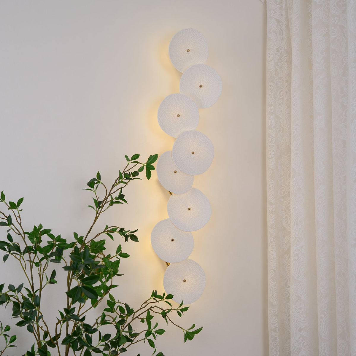 Ceramic Lotus Flower Wall Light with Gold Frame – Cascading Light Effect for Stylish Illumination | Sansoti