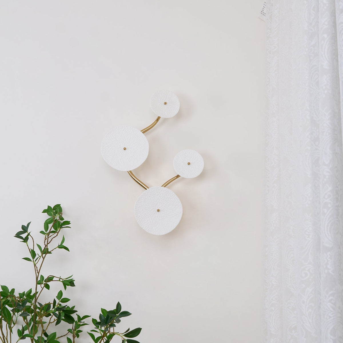Ceramic Petal Wall Lamp Metal Accent Sculptural Warm Light Interior Art Lighting Decorative | Sansoti