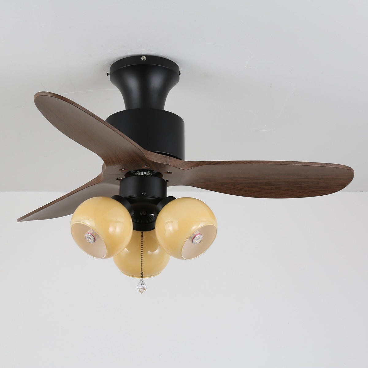 Vintage Deckenventilator mit Beleuchtung — Glasschirm & Fernbedienung | Sansoti