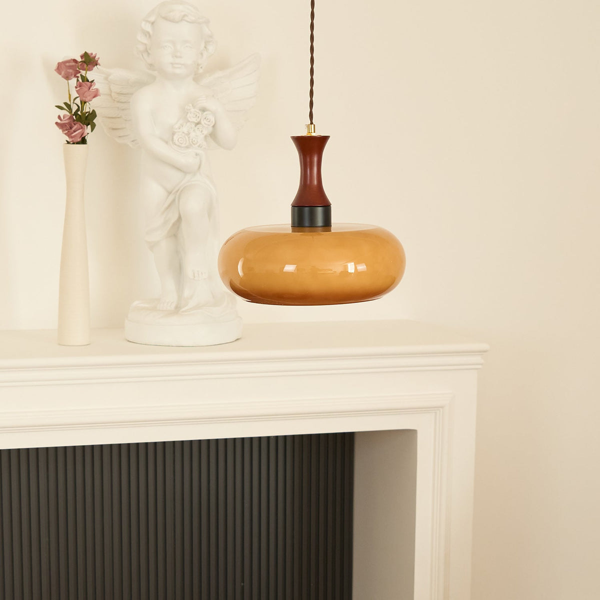 Amber glazen hanglamp – warme sfeerverlichting voor woonkamer en eetkamer | Sansoti