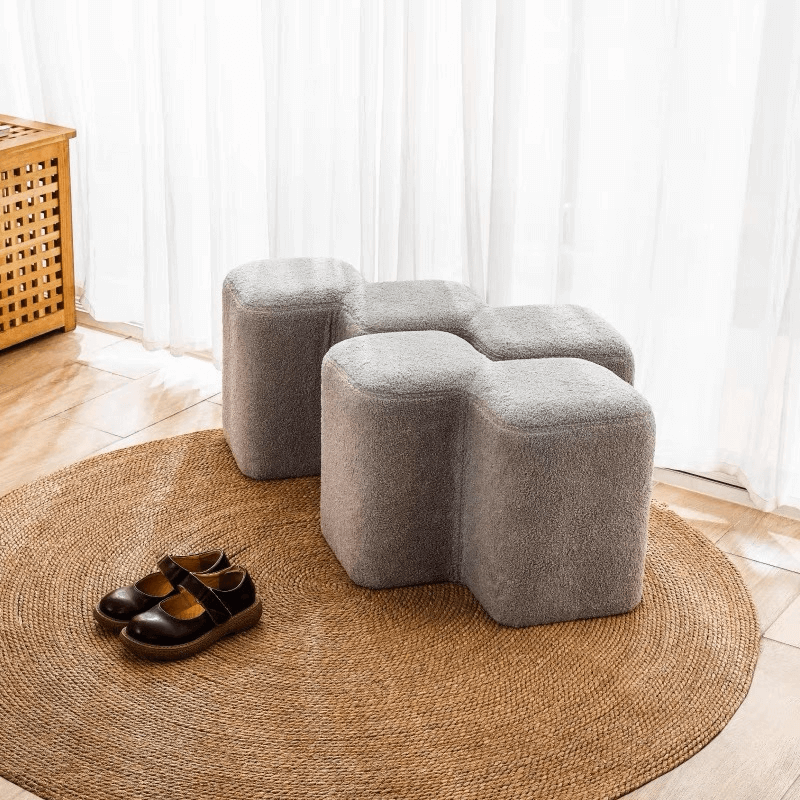 Designerska pufa bouclé do przedpokoju, geometryczna, nowoczesna, biała, beżowa, szara, zielona, skórzana, czarna lub pomarańczowa, jedno-, dwu- lub trzyosobowa | Sansoti