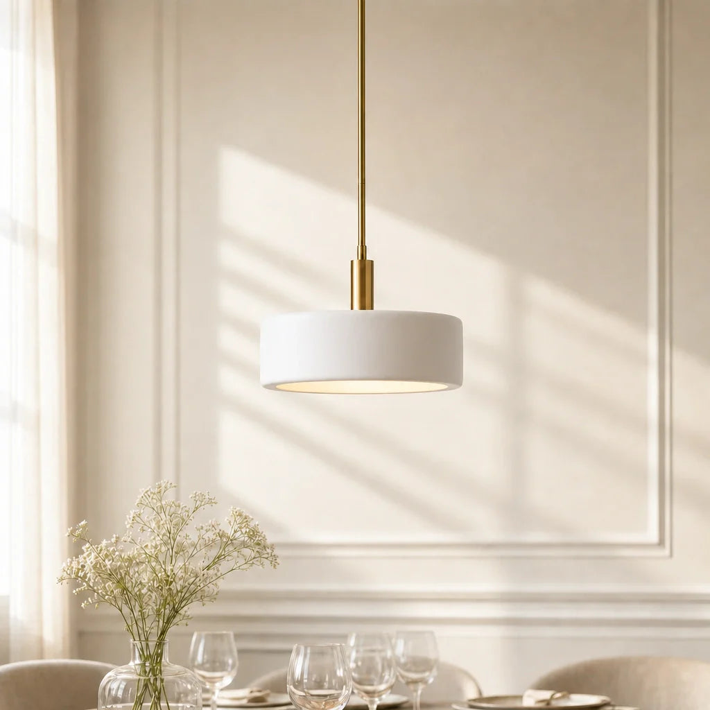Moderne weiße Porzellan-Hängelampe mit Metallakzent | Skandinavisches Design 14" | Sansoti