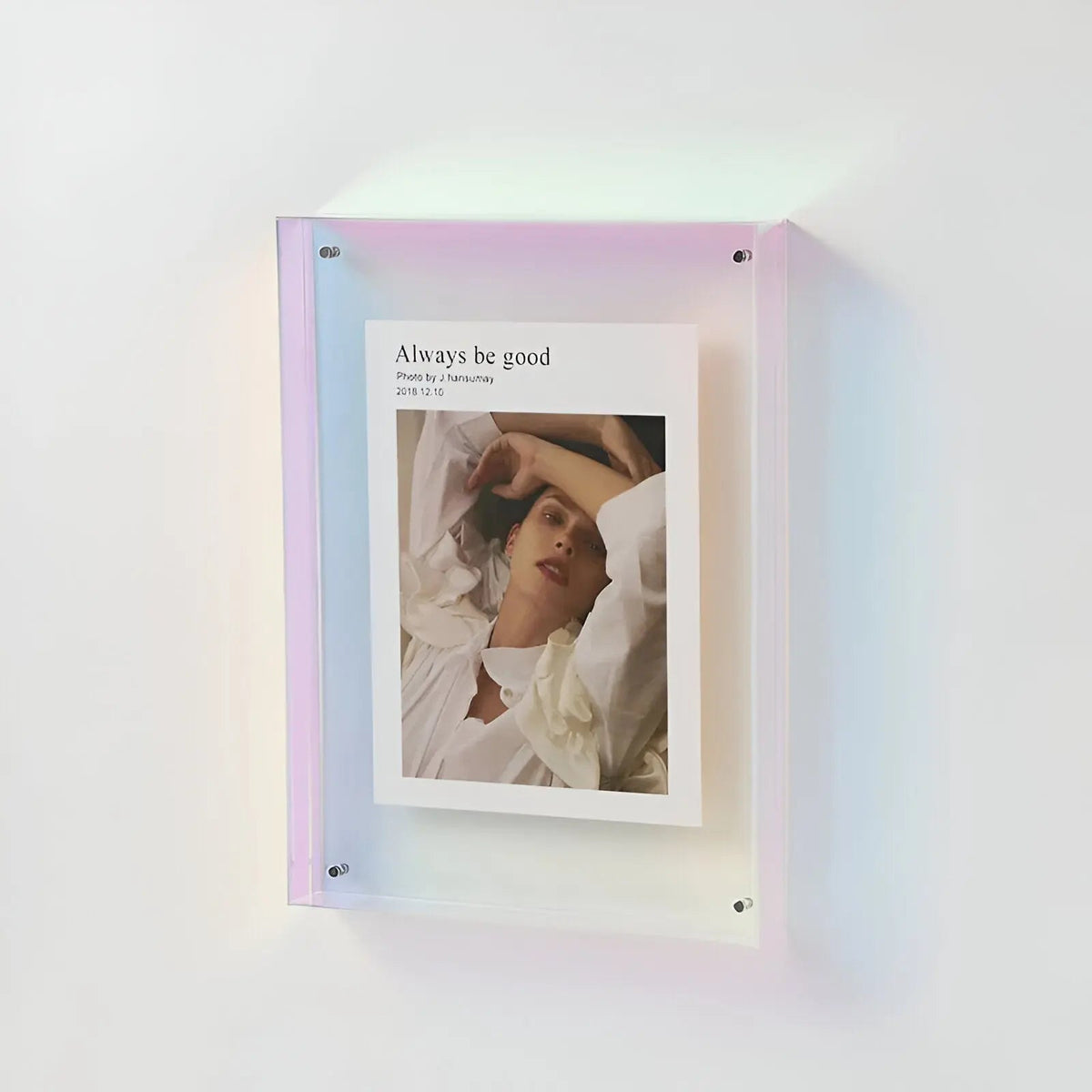 Acrylic Photo Frame with Colored Edge – Wall & Table – 10 Colors – 5 Sizes | Sansoti