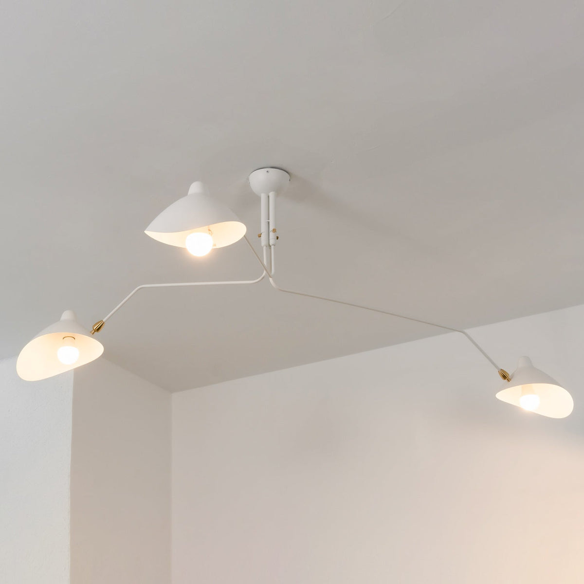 Adjustable Multi-Arm Spider Ceiling Lamp Industrial Design Brass Details Black White Scandinavian Modern | Sansoti