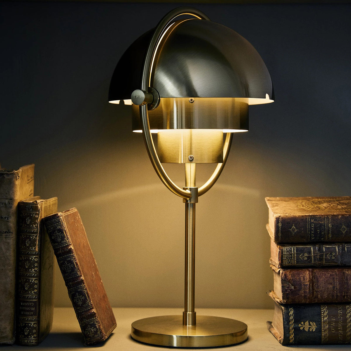 Portable Table Lamp with Integrated LED and USB Rechargeable Battery – Dimmable 330 Lumens 3000K Modern Design | Sansoti