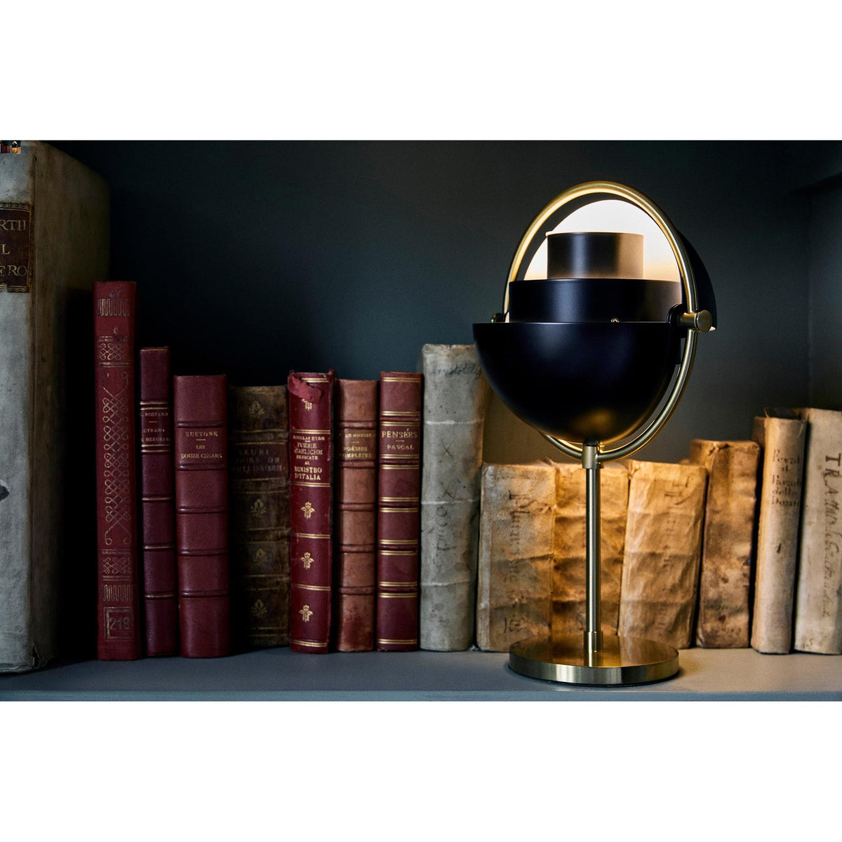 Portable Table Lamp with Integrated LED and USB Rechargeable Battery – Dimmable 330 Lumens 3000K Modern Design | Sansoti