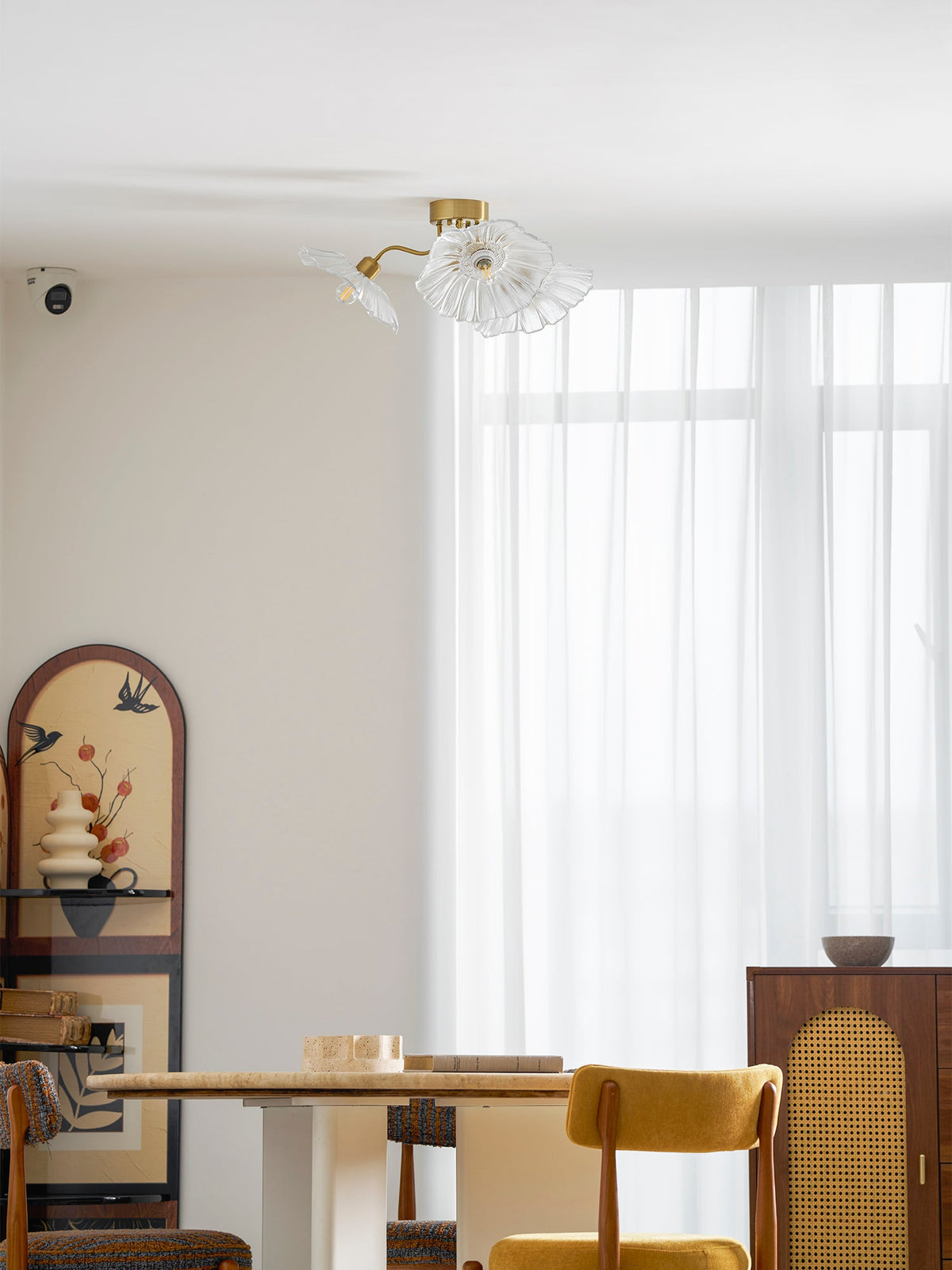 Glass Ceiling Lamp with Leaf Motif – 3, 5 or 6 Light Points – Golden Fixture with Clear or Pink Frosted Glass | Sansoti