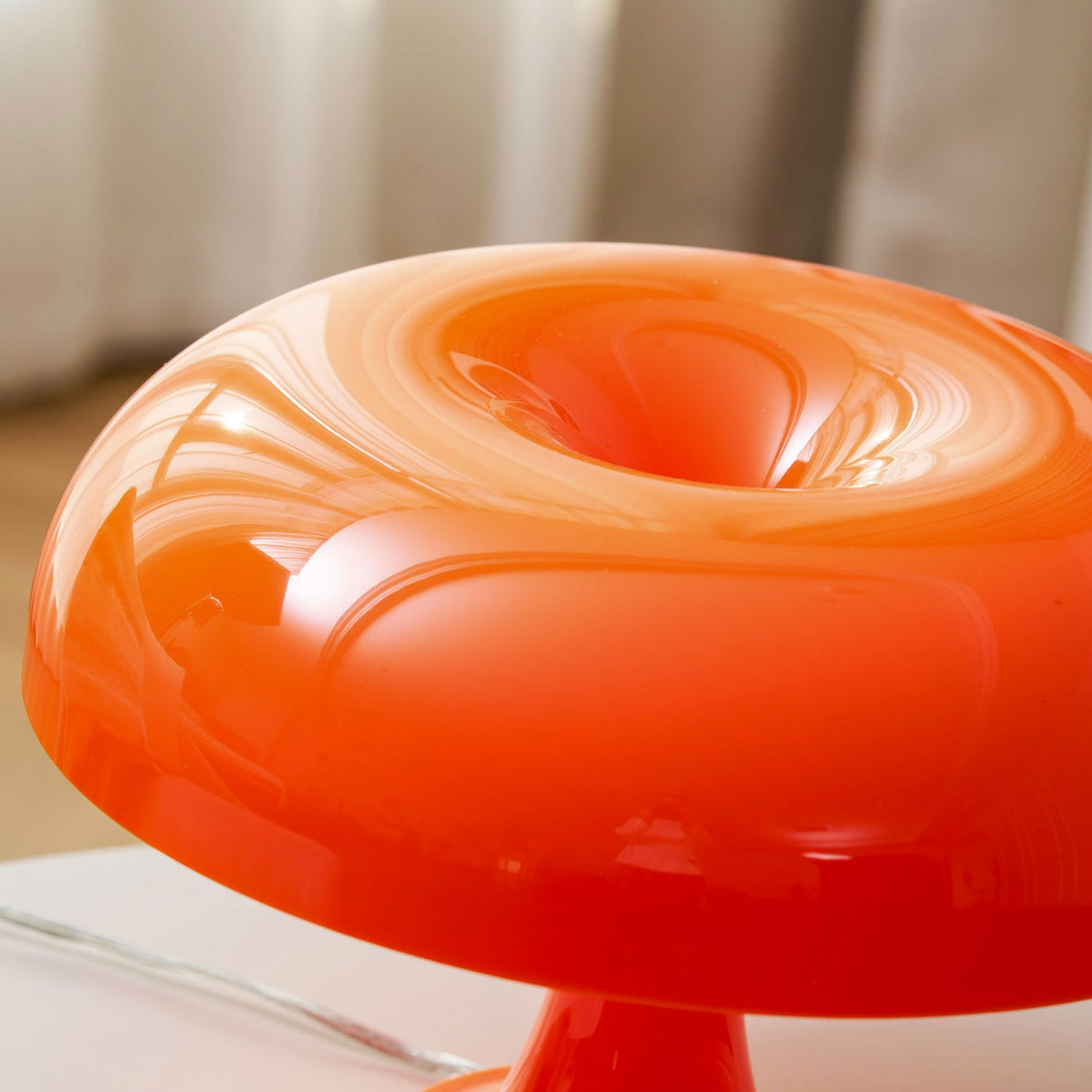 Mushroom-Shaped Table Lamp with 4 Light Sources and Dimmed Retro Atmosphere | Sansoti
