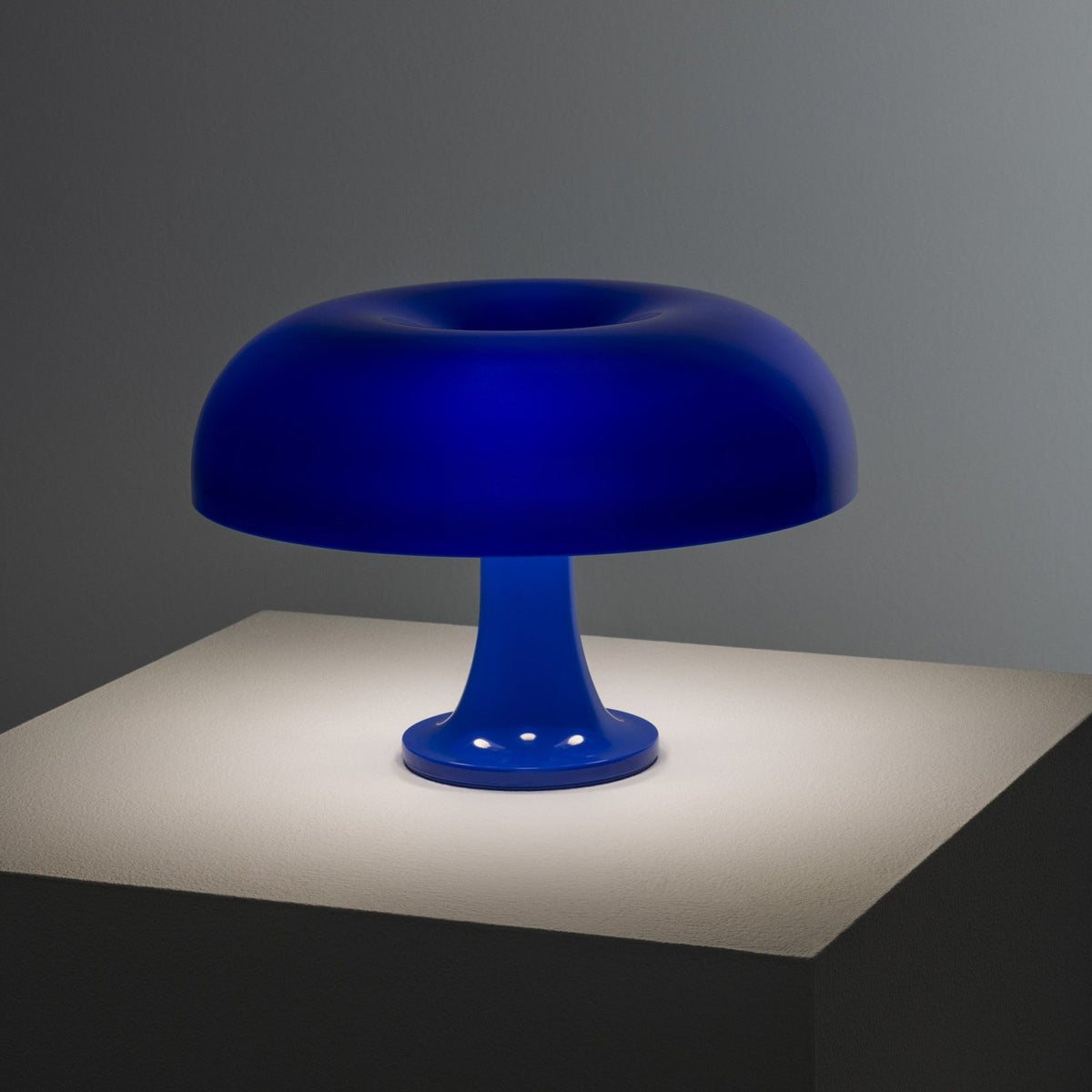 Mushroom-Shaped Table Lamp with 4 Light Sources and Dimmed Retro Atmosphere | Sansoti
