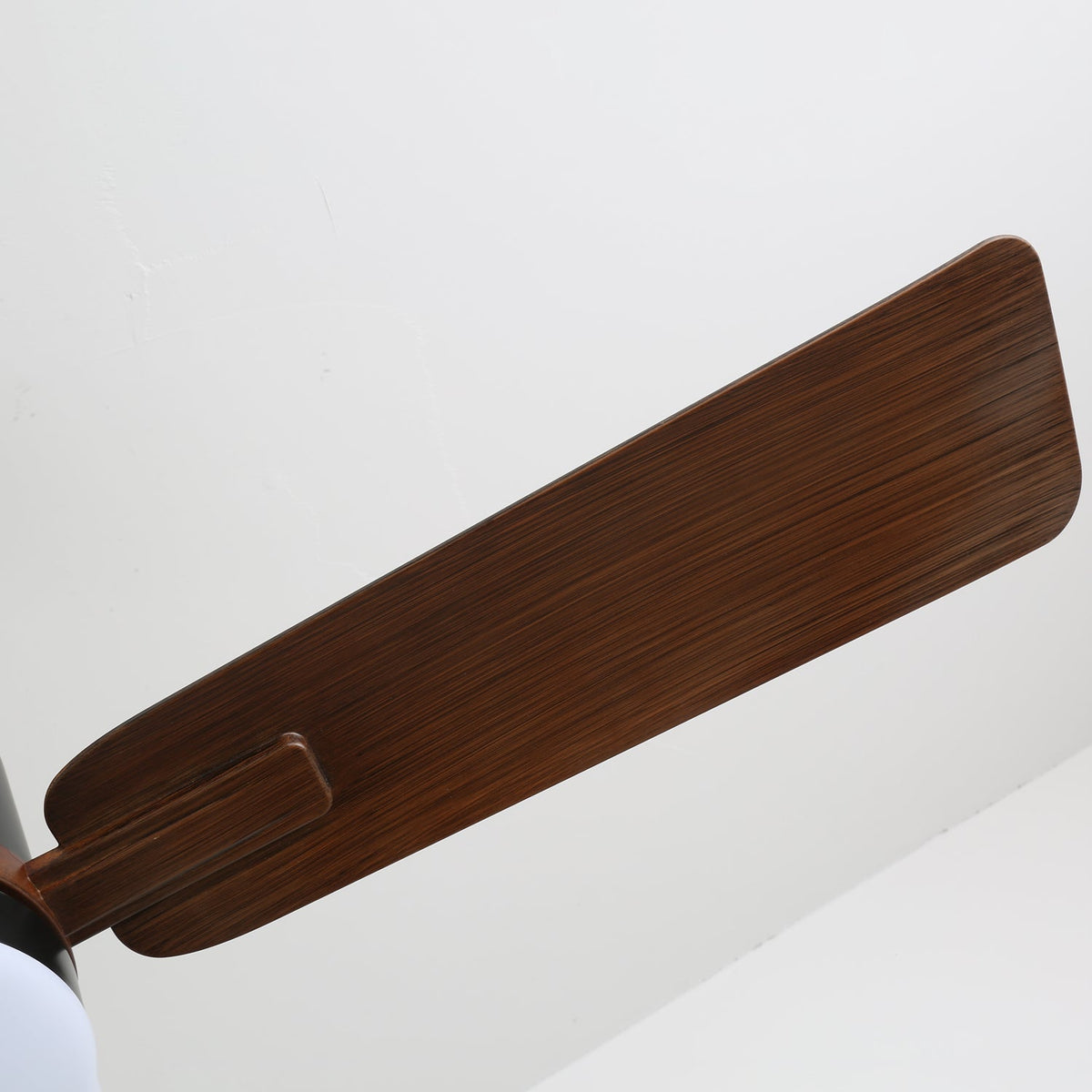 Moderner Deckenventilator mit Beleuchtung — Holz & LED — Fernbedienung | Sansoti