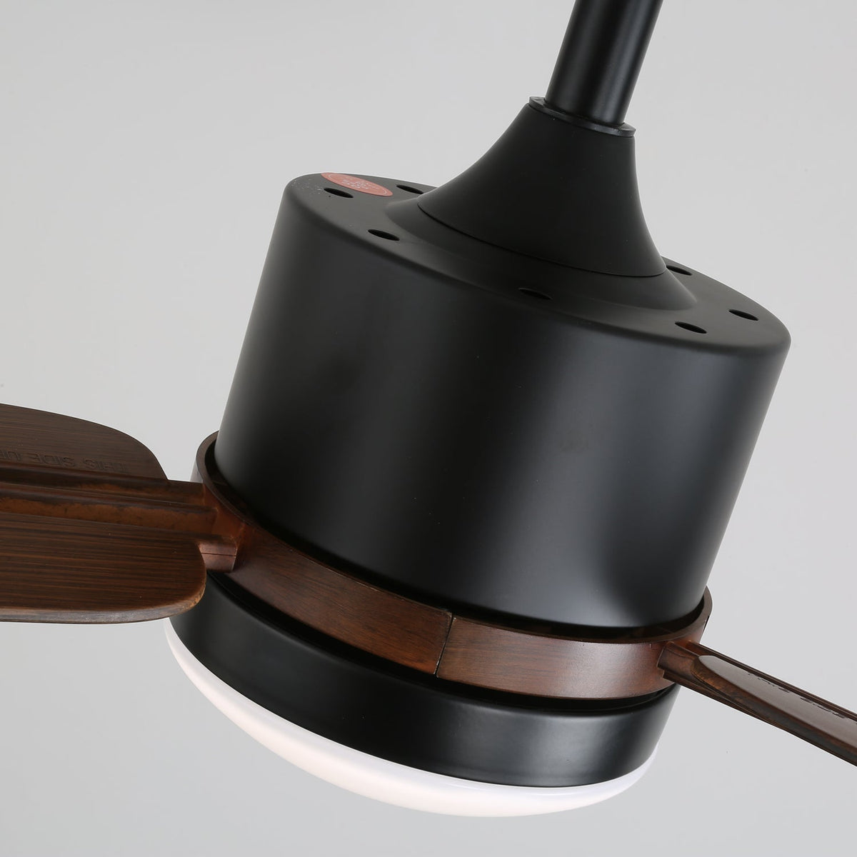 Moderner Deckenventilator mit Beleuchtung — Holz & LED — Fernbedienung | Sansoti