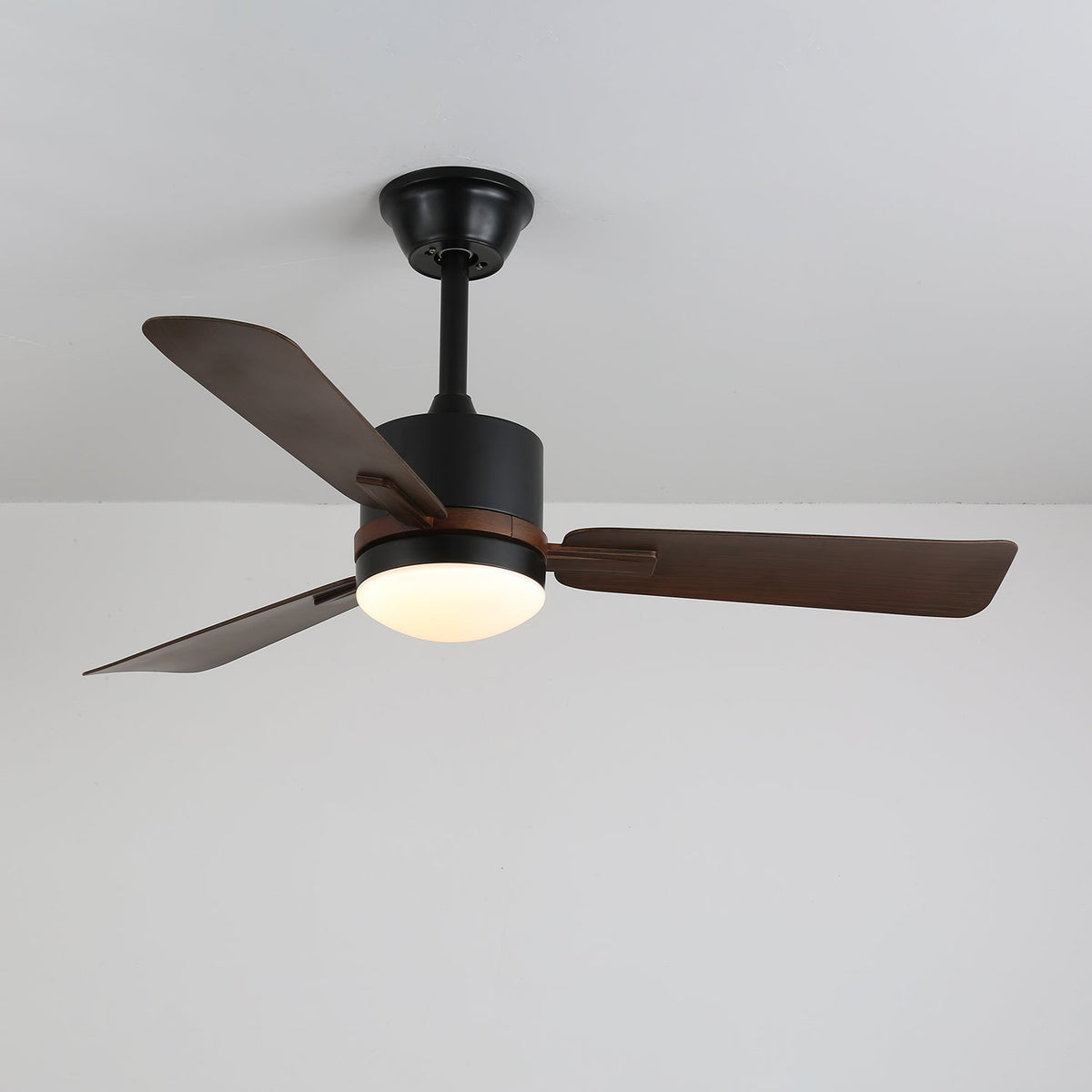 Moderner Deckenventilator mit Beleuchtung — Holz & LED — Fernbedienung | Sansoti