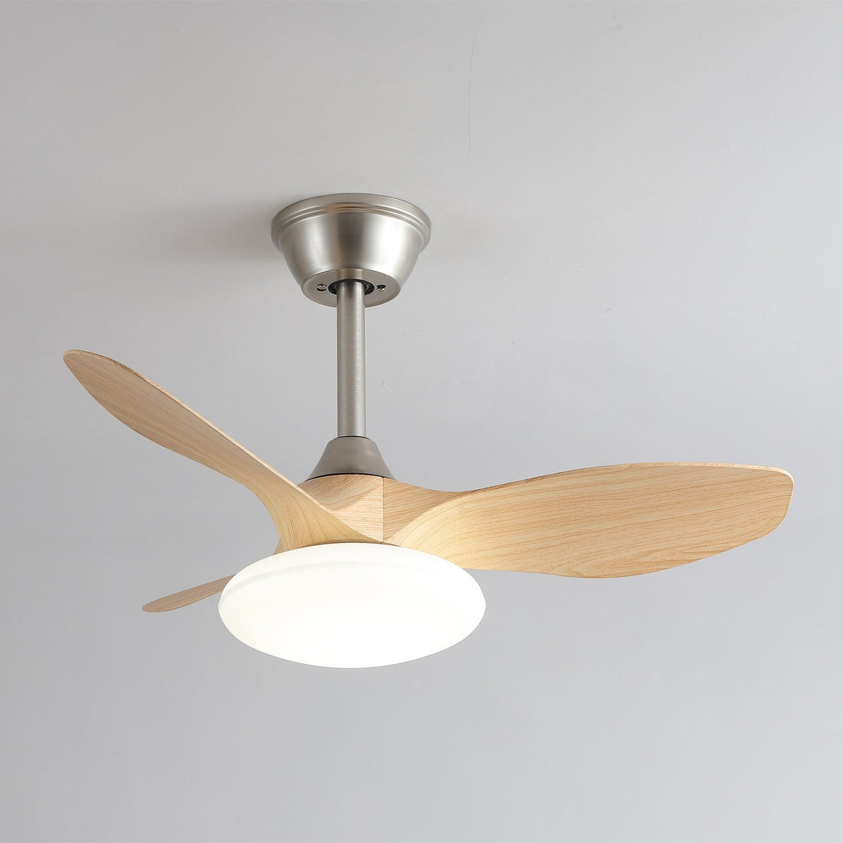 Sylvara Deckenventilator mit Beleuchtung – 80 cm – 6 Stufen – Modernes Design | Sansoti