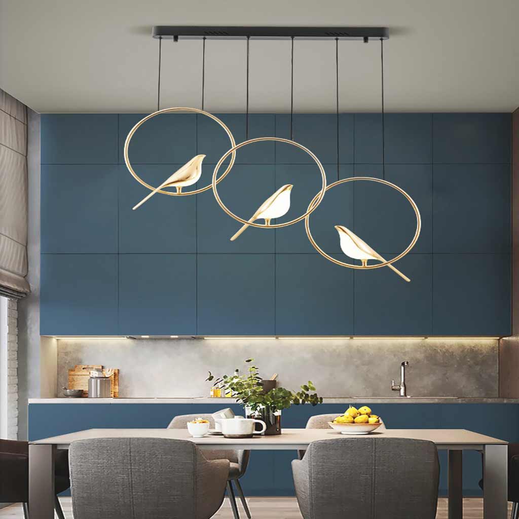 Suspension LED Pie noir et doré, lustre au motif d’oiseau moderne et décoratif pour salon et salle à manger | Sansoti