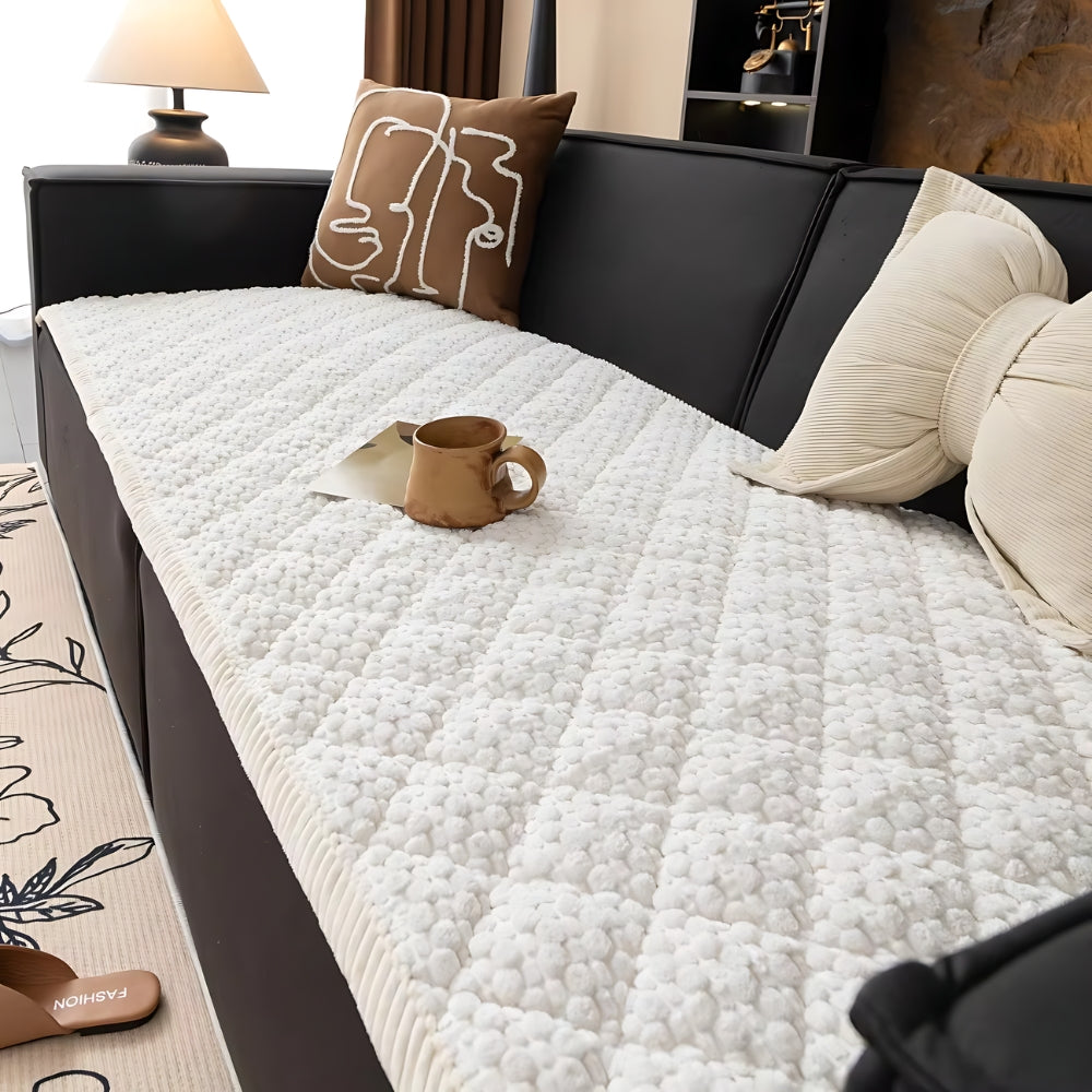 Premium Quilted Sofa Cover — Protects Against Pets, Scratches & Stains — Non-Slip Textured Design — Machine Washable — Soft Plush Fleece with Geometric Pattern — For Single, Double, Triple Seater Lounge Sofas | Sansoti
