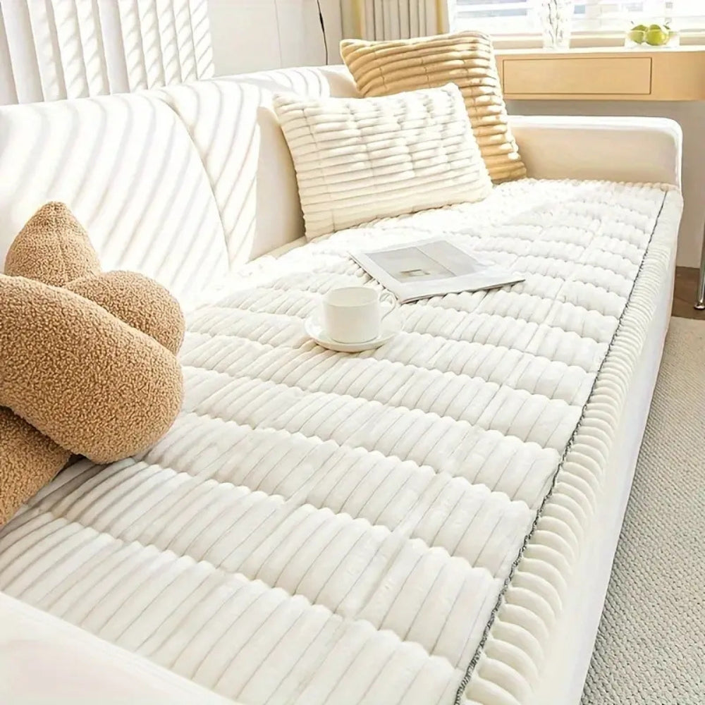 Luxuriöse Sofahusse mit gefaltetem Rand – Weicher Flanell – Rutschfest – Maschinenwaschbar – Für 2- und 3-Sitzer Sofas | Sansoti