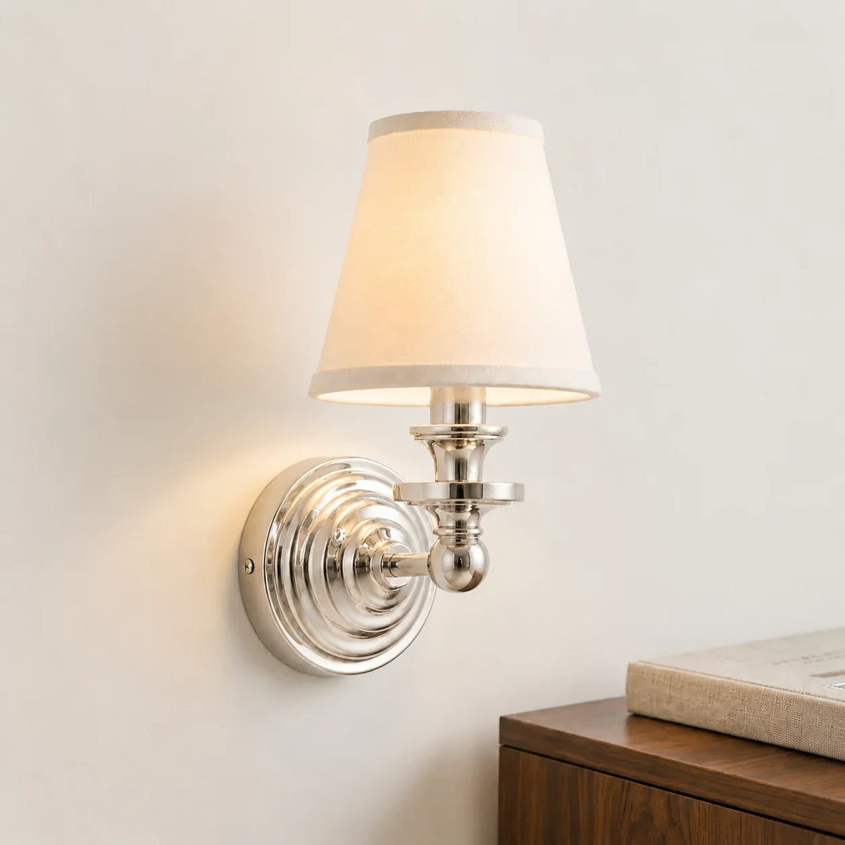 Vintage Wall Lamp with Linen Shade and Brass Fixture – Retro Design for Bedroom and Living Room | Sansoti