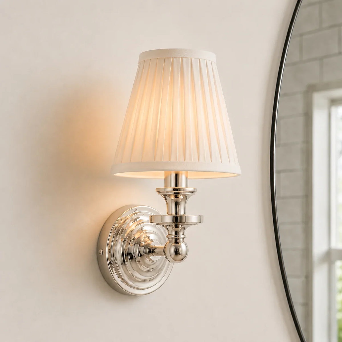 Vintage Wall Lamp with Linen Shade and Brass Fixture – Retro Design for Bedroom and Living Room | Sansoti
