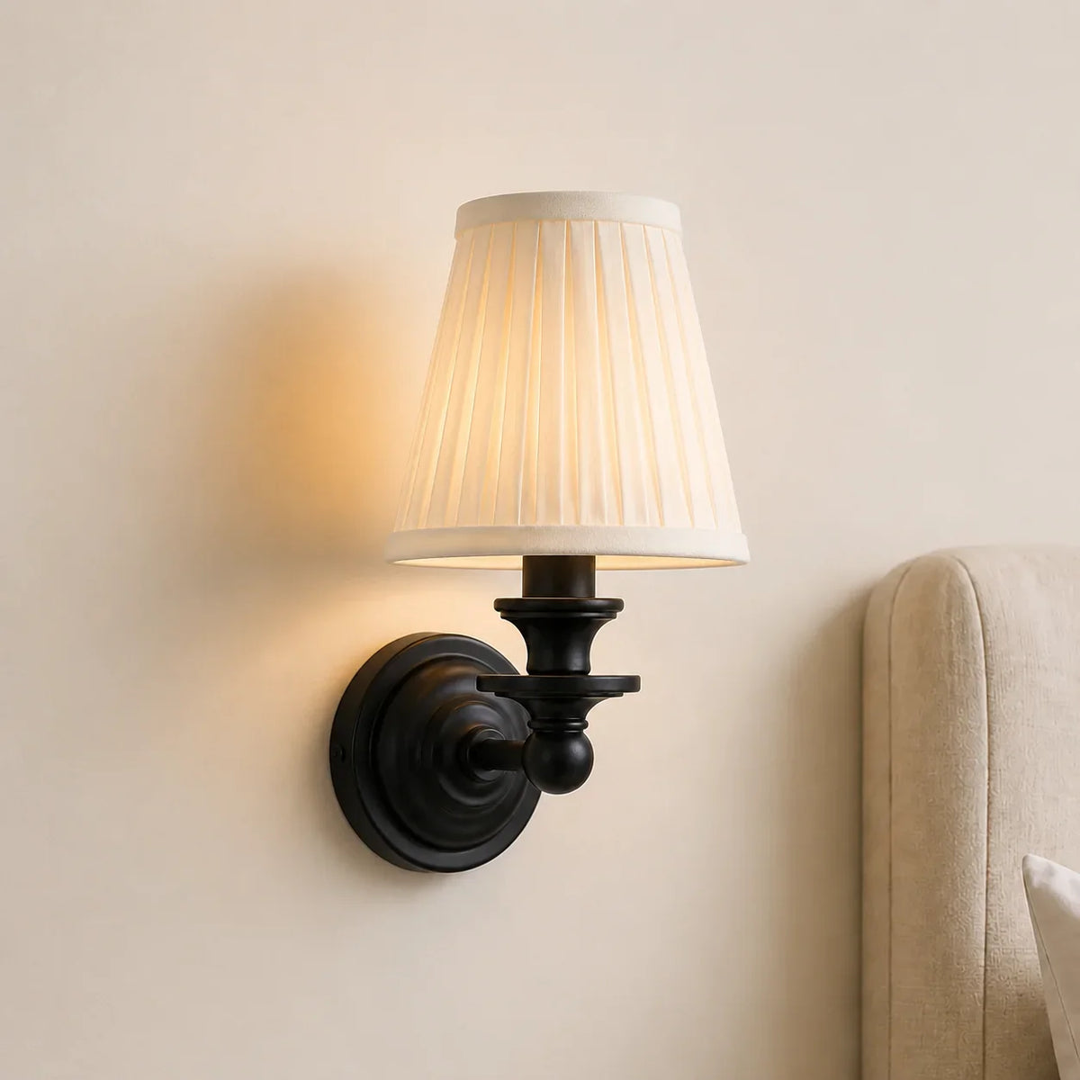 Vintage Wall Lamp with Linen Shade and Brass Fixture – Retro Design for Bedroom and Living Room | Sansoti