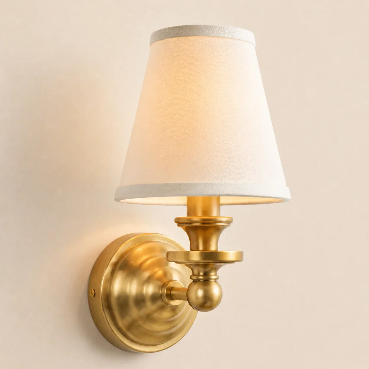 Vintage Wall Lamp with Linen Shade and Brass Fixture – Retro Design for Bedroom and Living Room | Sansoti