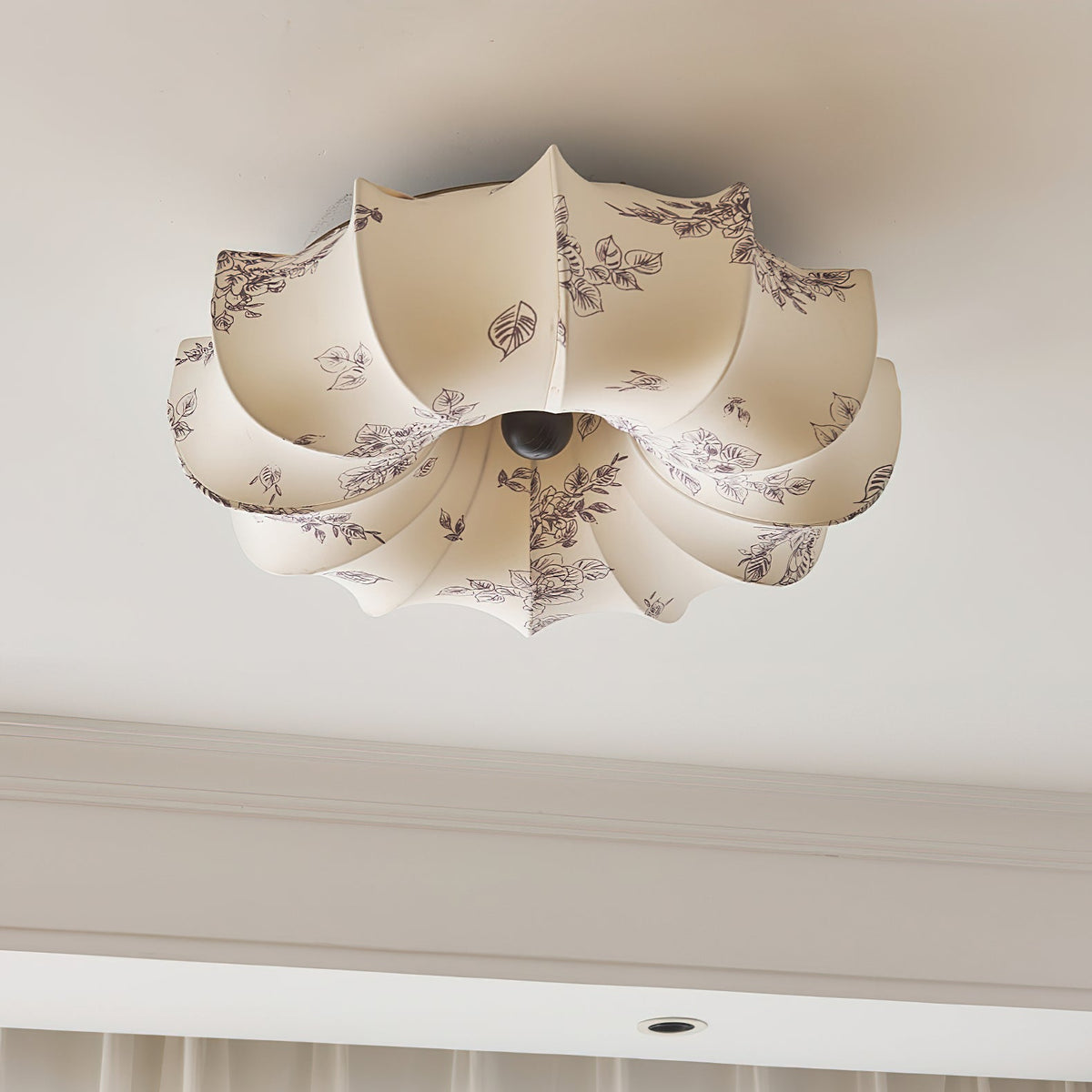 Fabric Ceiling Lamp with Floral Pattern Natural Atmosphere Lighting Scandinavian Design Living and Bedroom Lighting | Sansoti