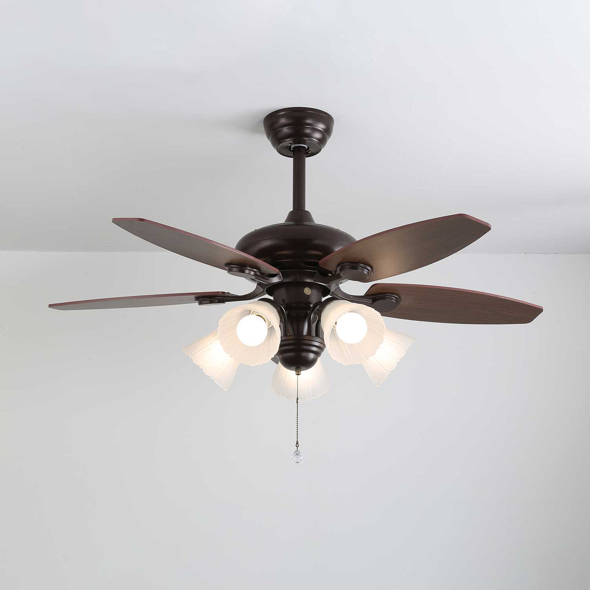 Vintage ceiling fan with lighting and remote control in wood and glass — 3 or 5 lights | Sansoti