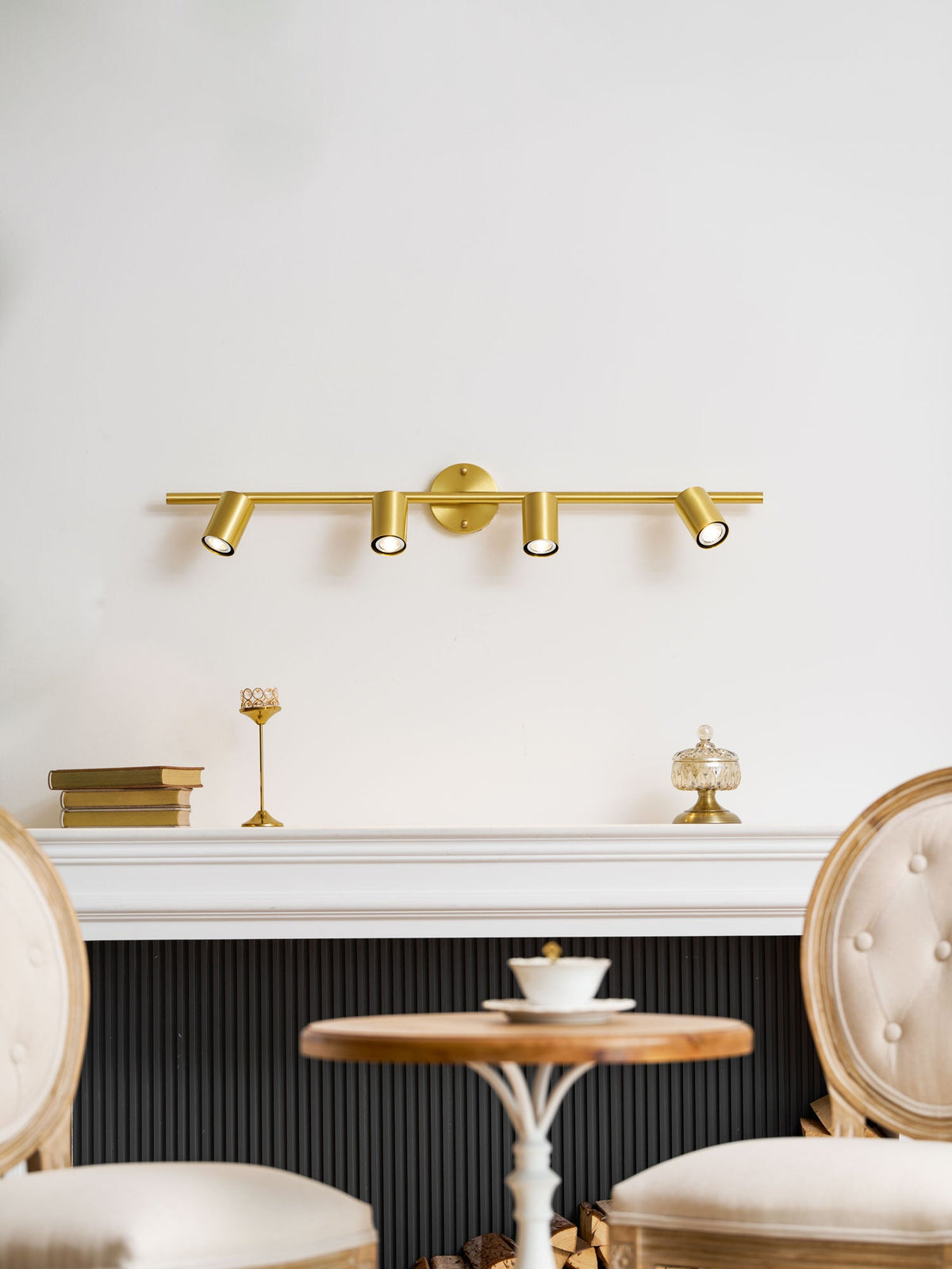Adjustable wall lamp with brass or black finish – 2 to 4 light points | Sansoti