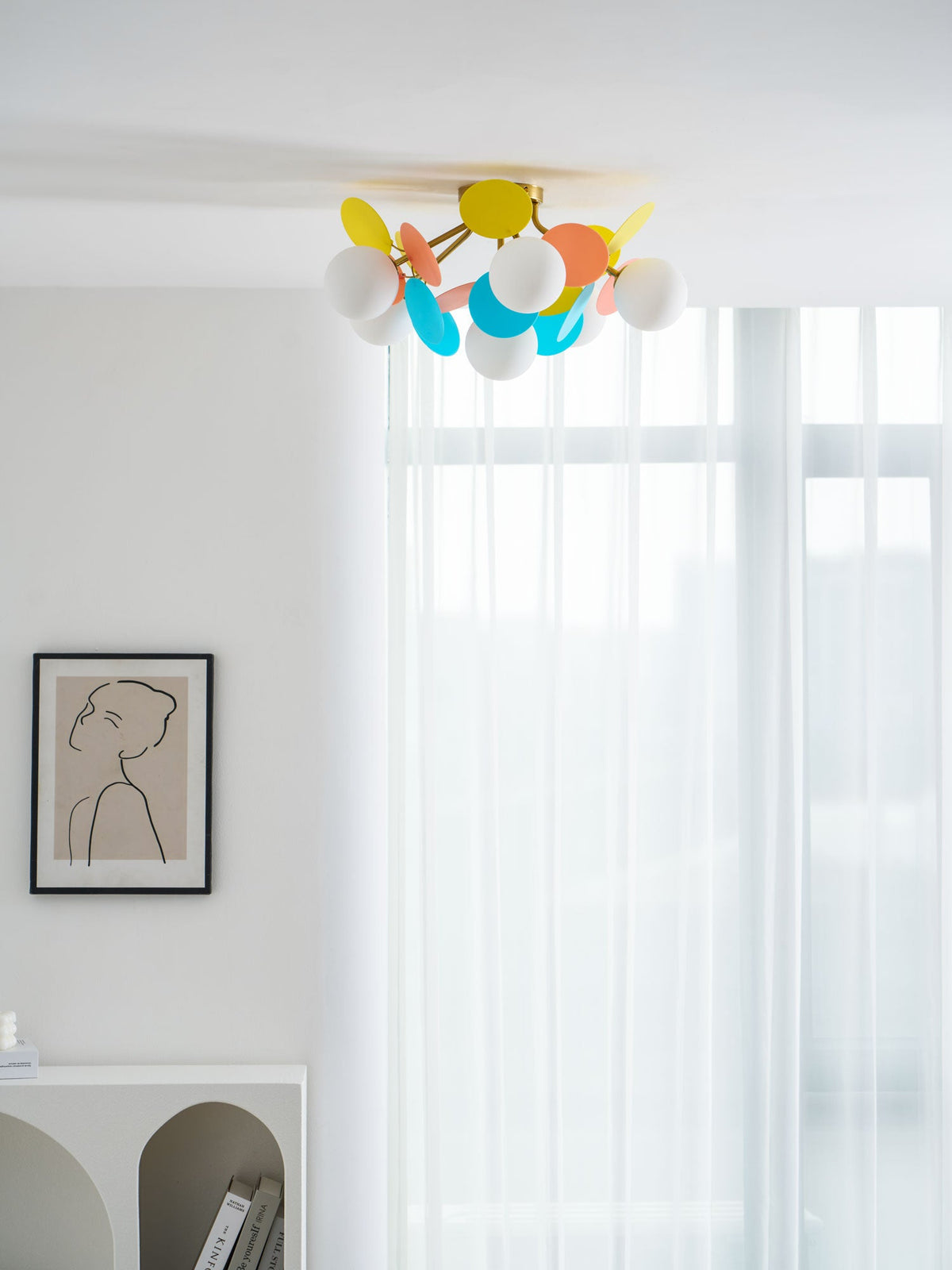 Plafonnier rond avec feuilles en acrylique – Couleurs pastel macaron – 1, 4, 6 ou 8 points lumineux – Douille G9 – Design scandinave pour chambre d’enfant, salon et bureau | Sansoti