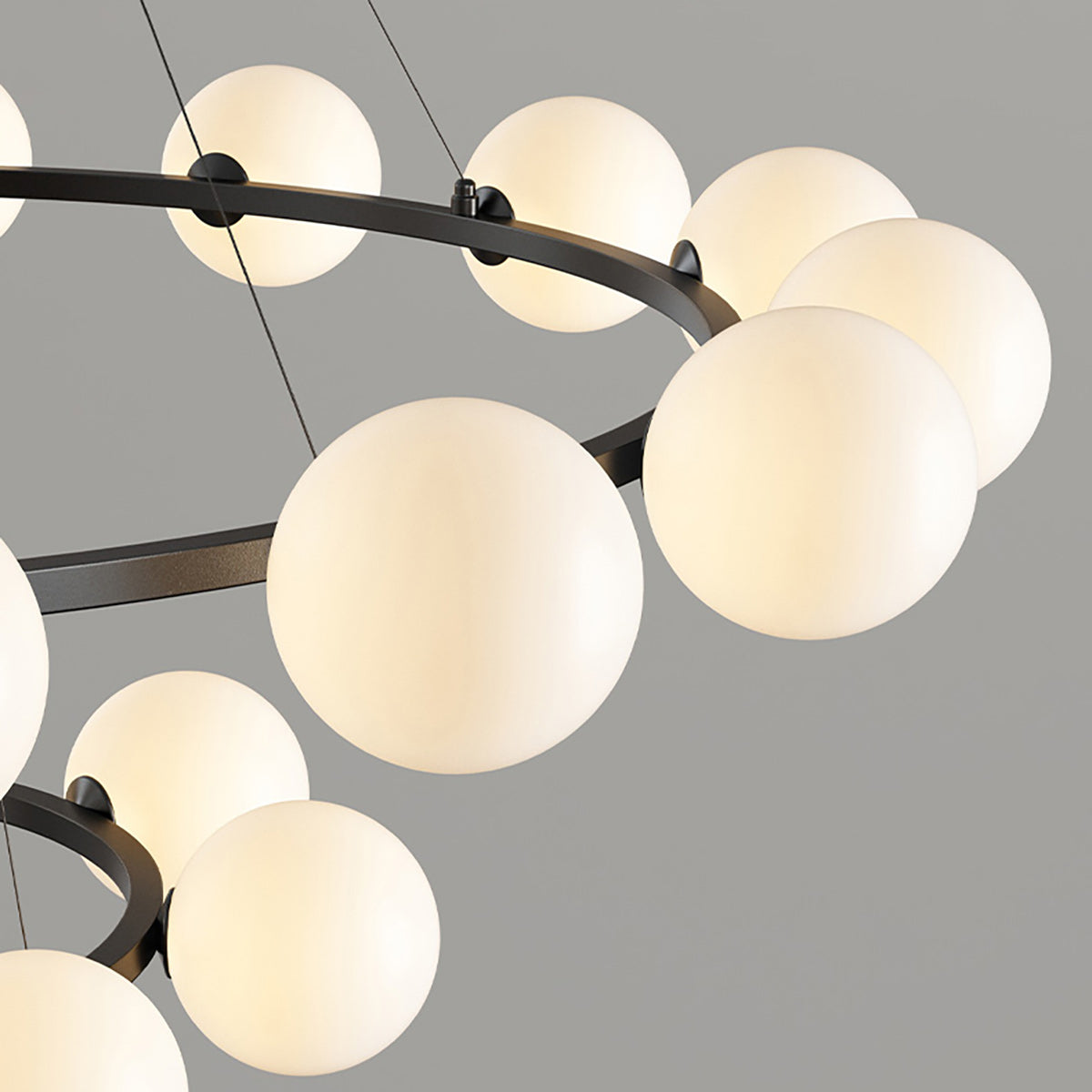 Moderne Kronleuchter mit Glaskappen – Stilvolles Metall-Design für Esszimmer, Wohnzimmer, Schlafzimmer, Restaurant | Sansoti