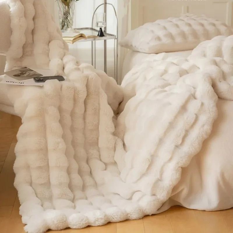 Doppelseitige Kunstfell-Decke 100 % Polyester, warme und weiche Winterdecke für Bett und Sofa, dekorativ, 4 Farben | Sansoti